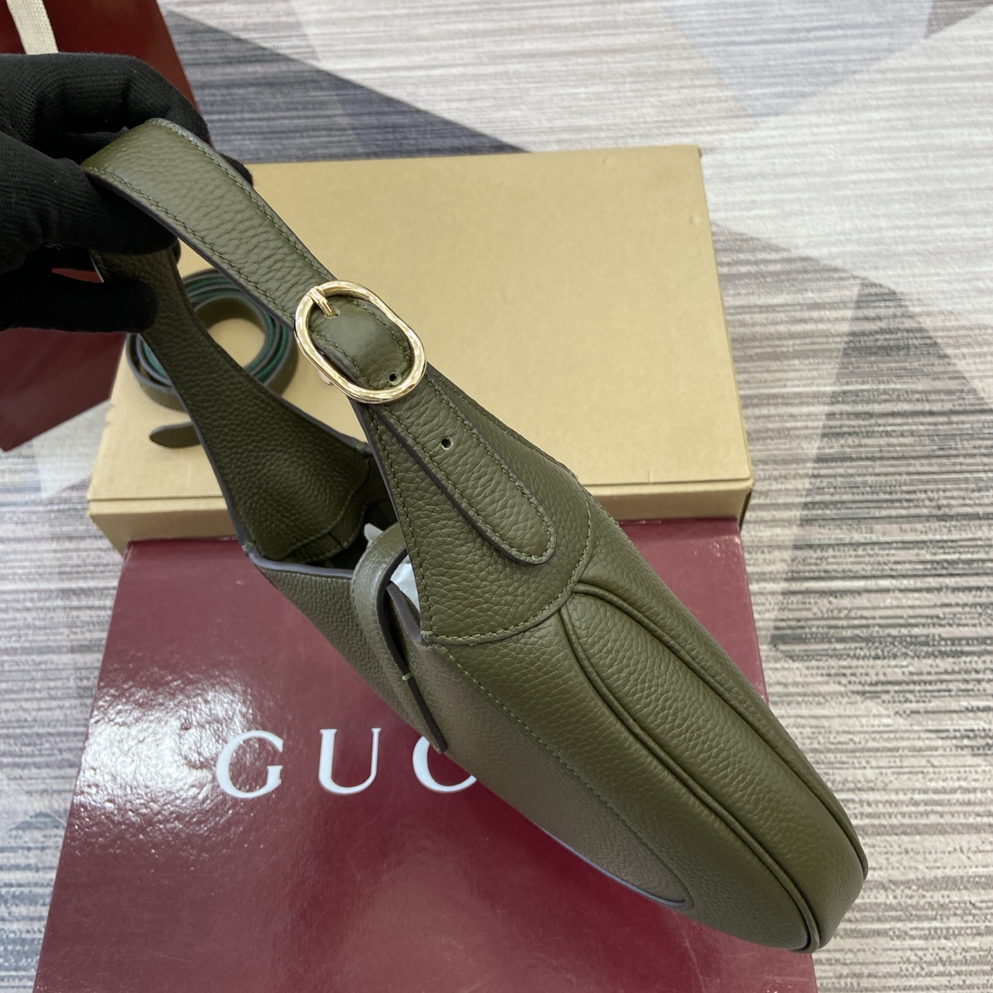 Gucci一比一Jackie 1961軍綠肩背包 新版粒面皮革質感升級｜歐美奢侈品精品推薦