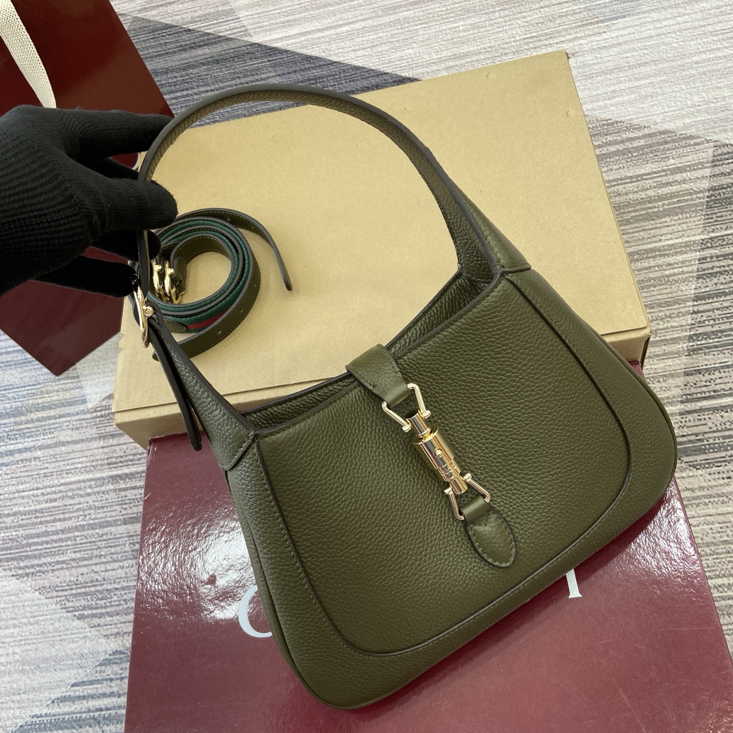 Gucci一比一Jackie 1961軍綠肩背包 新版粒面皮革質感升級｜歐美奢侈品精品推薦