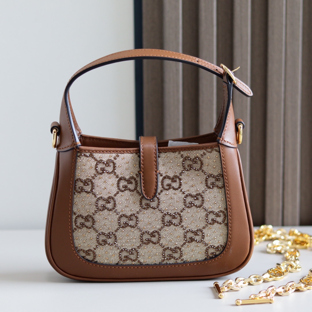 Gucci高仿Jackie 1961亮絲老花包 女用棕皮搭配閃線設計亮眼款|超A仿原單精品圖片 7 Gucci高仿Jackie 1961亮絲老花包 女用棕皮搭配閃線設計亮眼款|歐美奢侈品精品推薦