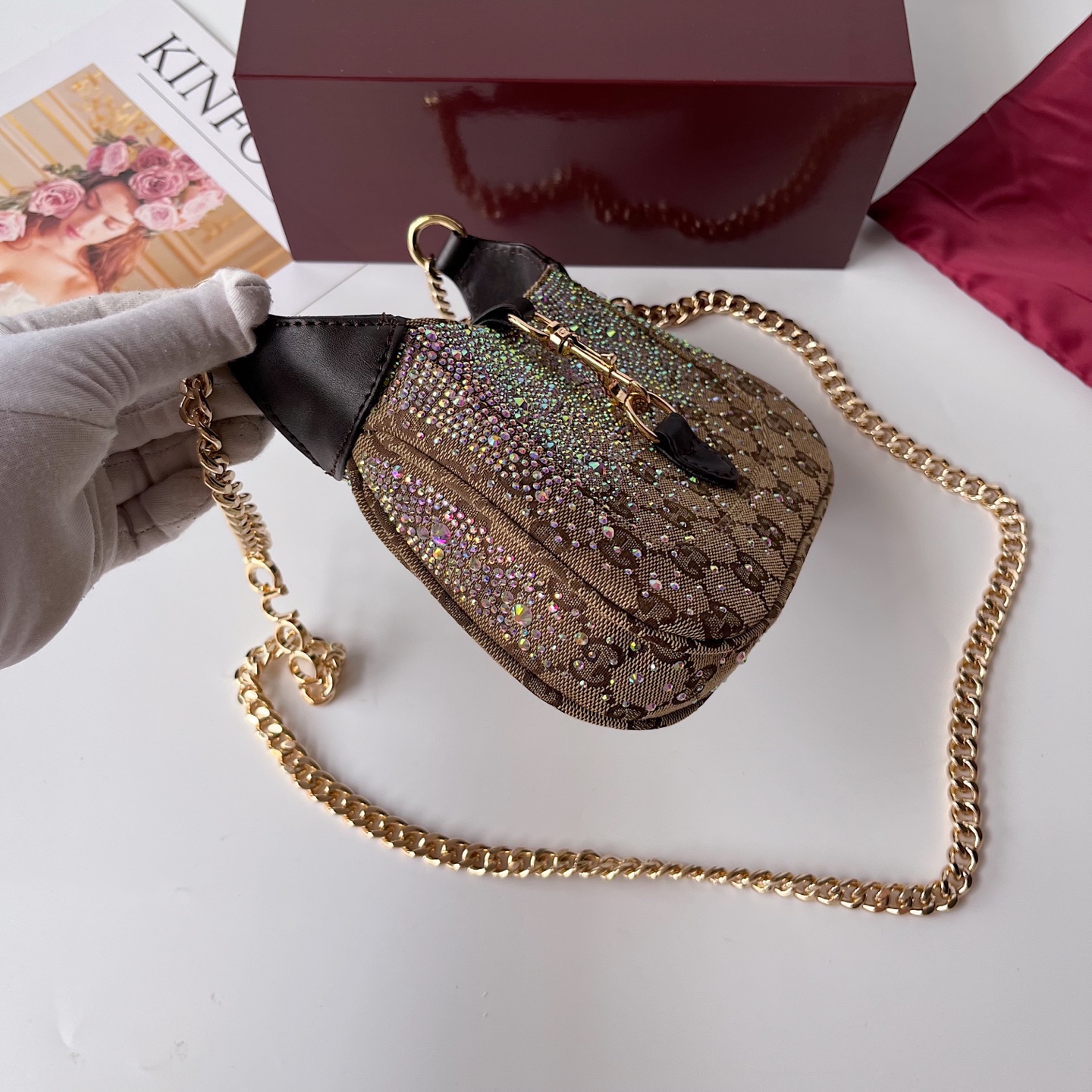 Gucci原單Jackie 1961亮鑽小包 GG老花拼黑皮金鍊肩背鏈包|超A仿原單精品圖片 10 Gucci原單Jackie 1961亮鑽小包 GG老花拼黑皮金鍊肩背鏈包|歐美奢侈品精品推薦