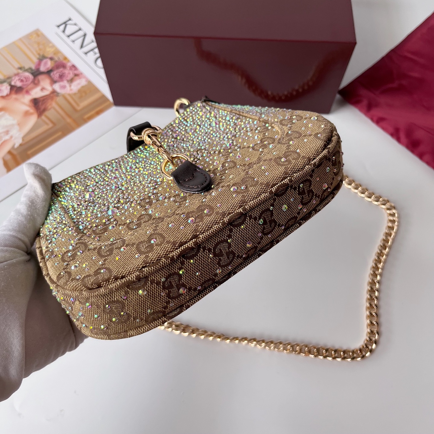 Gucci原單Jackie 1961亮鑽小包 GG老花拼黑皮金鍊肩背鏈包|超A仿原單精品圖片 9 Gucci原單Jackie 1961亮鑽小包 GG老花拼黑皮金鍊肩背鏈包|歐美奢侈品精品推薦