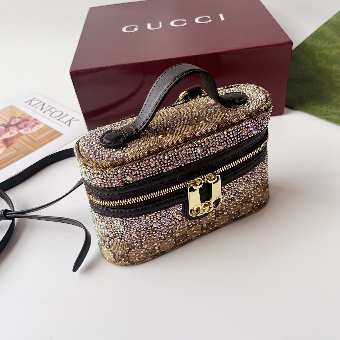 Gucci一比一亮鑽GG LOGO雙層拉鍊包 小包款金鏈設計|超A仿原單精品圖片 12 Gucci一比一亮鑽GG LOGO雙層拉鍊包 小包款金鏈設計|歐美奢侈品精品推薦