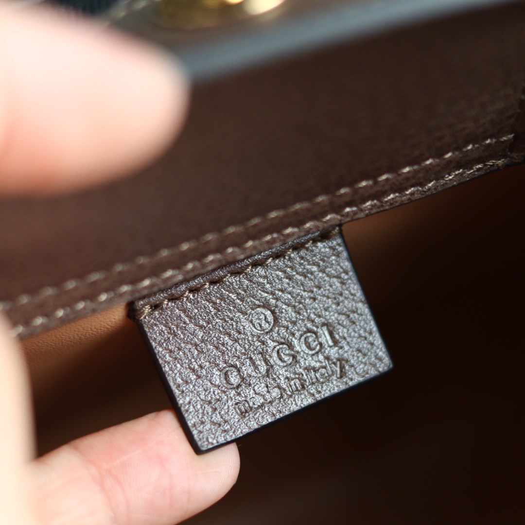 GucciA貨Bamboo 1947放大GG竹節帆布方包特大號 肩背手提兩用|超A仿原單精品圖片 8 GucciA貨Bamboo 1947放大GG竹節帆布方包特大號 肩背手提兩用|歐美奢侈品精品推薦