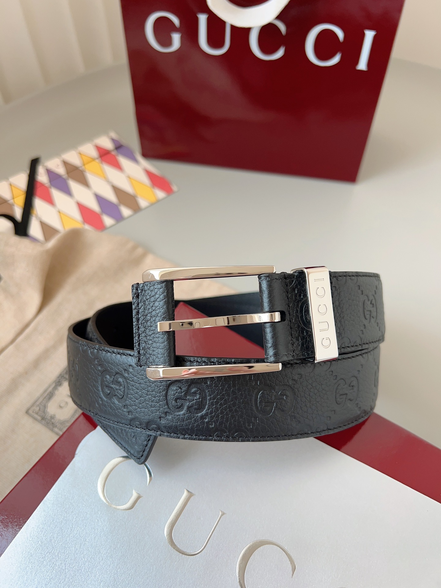 Gucci 高仿品牌字母針扣皮帶 多色經典百搭男款|超A仿原單精品圖片 9 Gucci 高仿品牌字母針扣皮帶 多色經典百搭男款|歐美奢侈品精品推薦