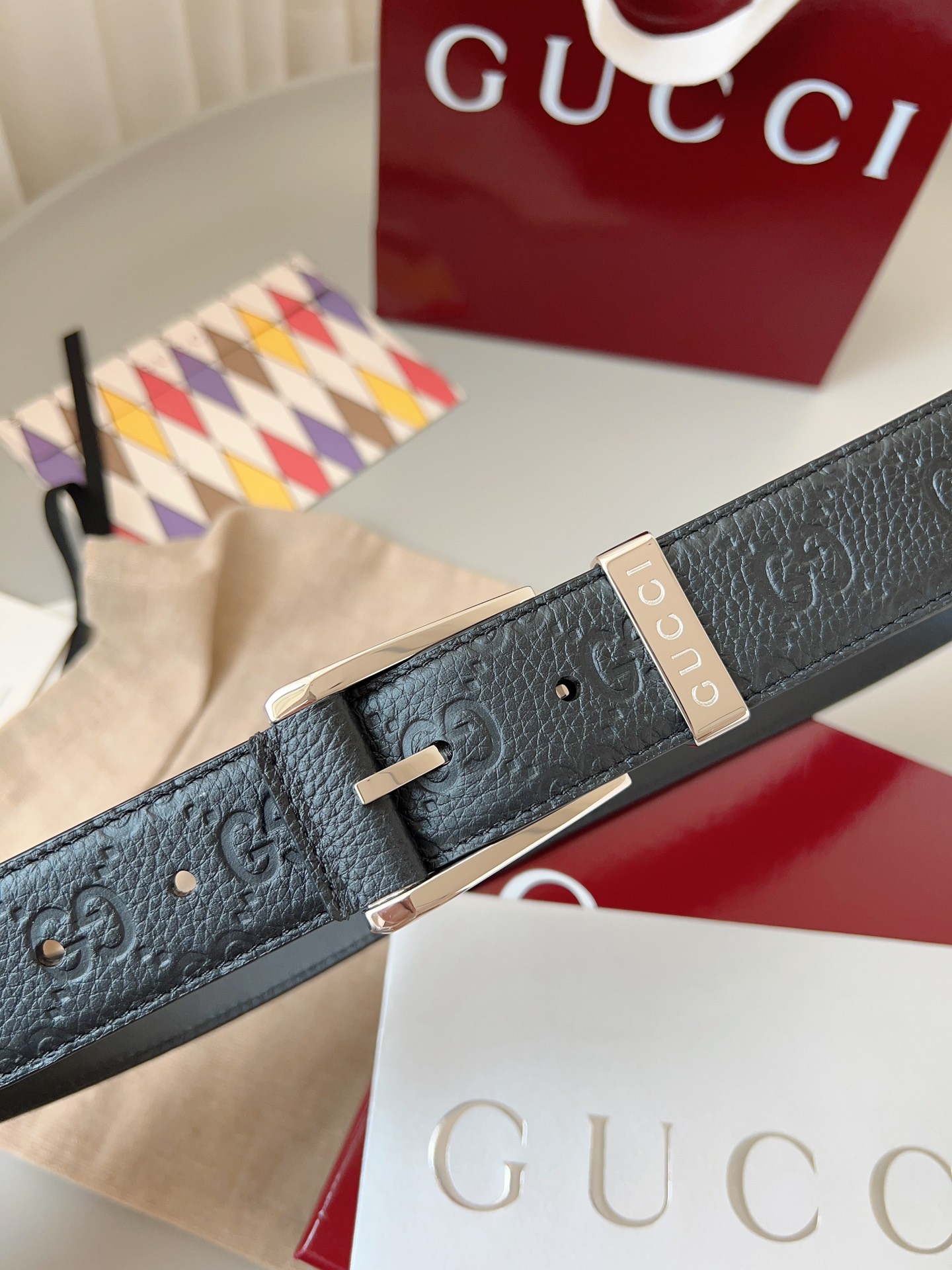 Gucci 高仿品牌字母針扣皮帶 多色經典百搭男款|超A仿原單精品圖片 8 Gucci 高仿品牌字母針扣皮帶 多色經典百搭男款|歐美奢侈品精品推薦