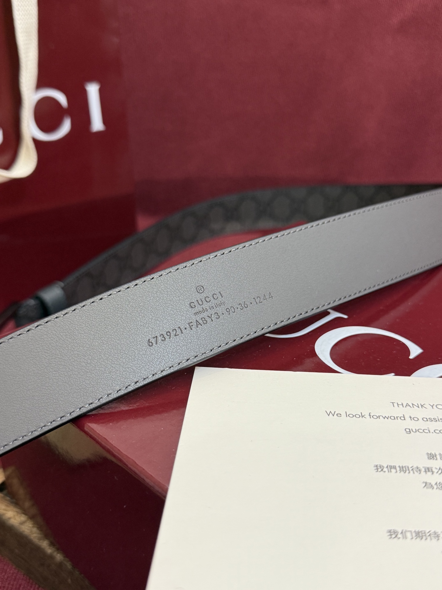 Gucci高仿男士灰色雙G皮帶復古金屬釦搭配牛仔褲|超A仿原單精品圖片 8 Gucci高仿男士灰色雙G皮帶復古金屬釦搭配牛仔褲|歐美奢侈品精品推薦