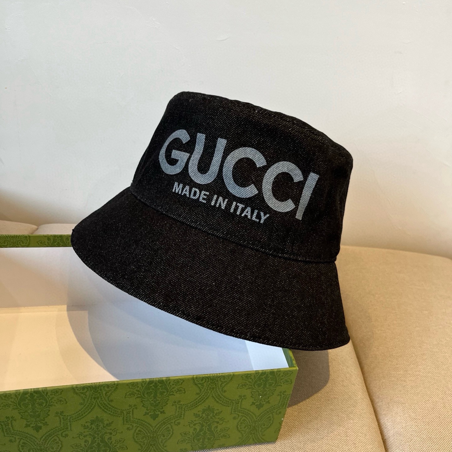 Gucci精品仿製牛仔寬檐漁夫帽 男女款雙GG圖騰義大利風格|超A仿原單精品圖片 6 Gucci精品仿製牛仔寬檐漁夫帽 男女款雙GG圖騰義大利風格|歐美奢侈品精品推薦