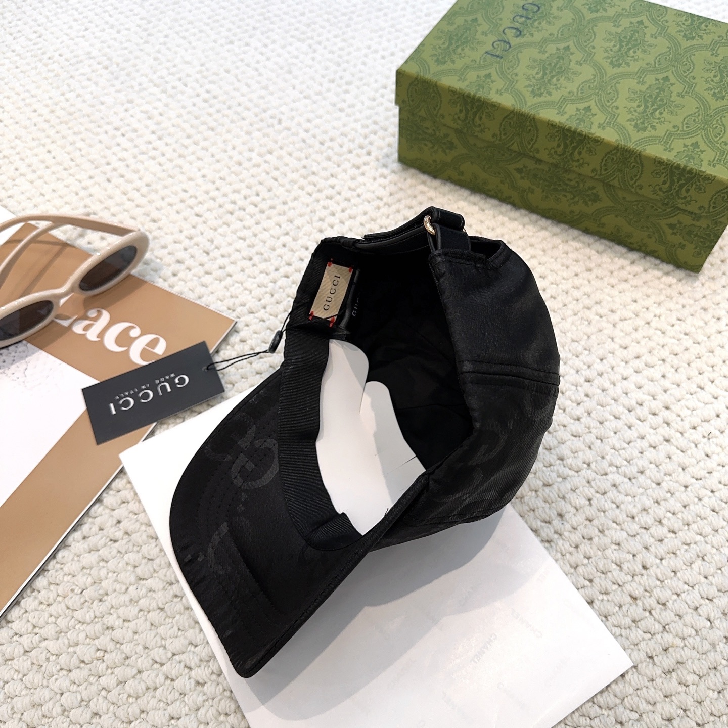 Gucci原單素面棒球帽 五色低調光澤設計 男女款通勤百搭帽|超A仿原單精品圖片 12 Gucci原單素面棒球帽 五色低調光澤設計 男女款通勤百搭帽|歐美奢侈品精品推薦