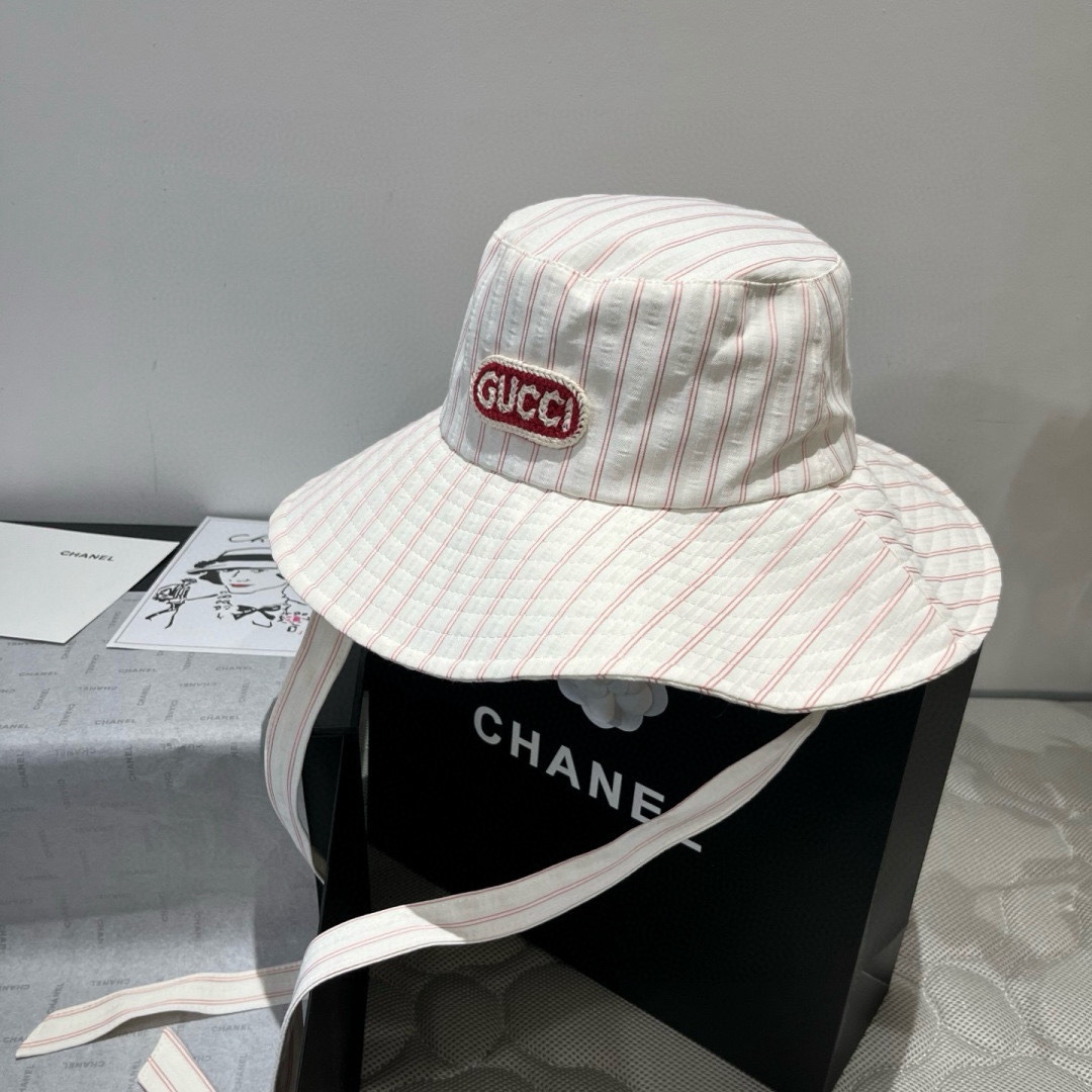 Gucci一比一條紋拼布漁夫帽 男女款紅線LOGO夏日寬簷帽|超A仿原單精品圖片 13 Gucci一比一條紋拼布漁夫帽 男女款紅線LOGO夏日寬簷帽|歐美奢侈品精品推薦