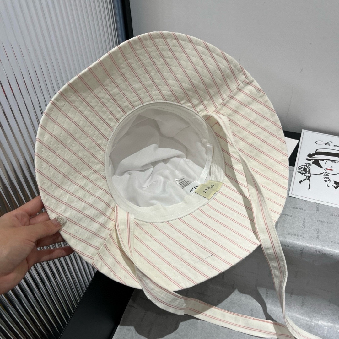 Gucci一比一條紋拼布漁夫帽 男女款紅線LOGO夏日寬簷帽|超A仿原單精品圖片 7 Gucci一比一條紋拼布漁夫帽 男女款紅線LOGO夏日寬簷帽|歐美奢侈品精品推薦