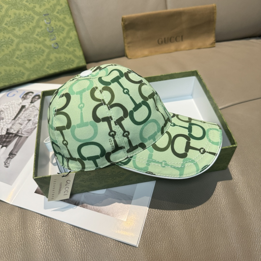 Gucci高仿馬銜扣圖樣棒球帽 男女款多色可選 活力街頭風帽款|超A仿原單精品圖片 12 Gucci高仿馬銜扣圖樣棒球帽 男女款多色可選 活力街頭風帽款|歐美奢侈品精品推薦