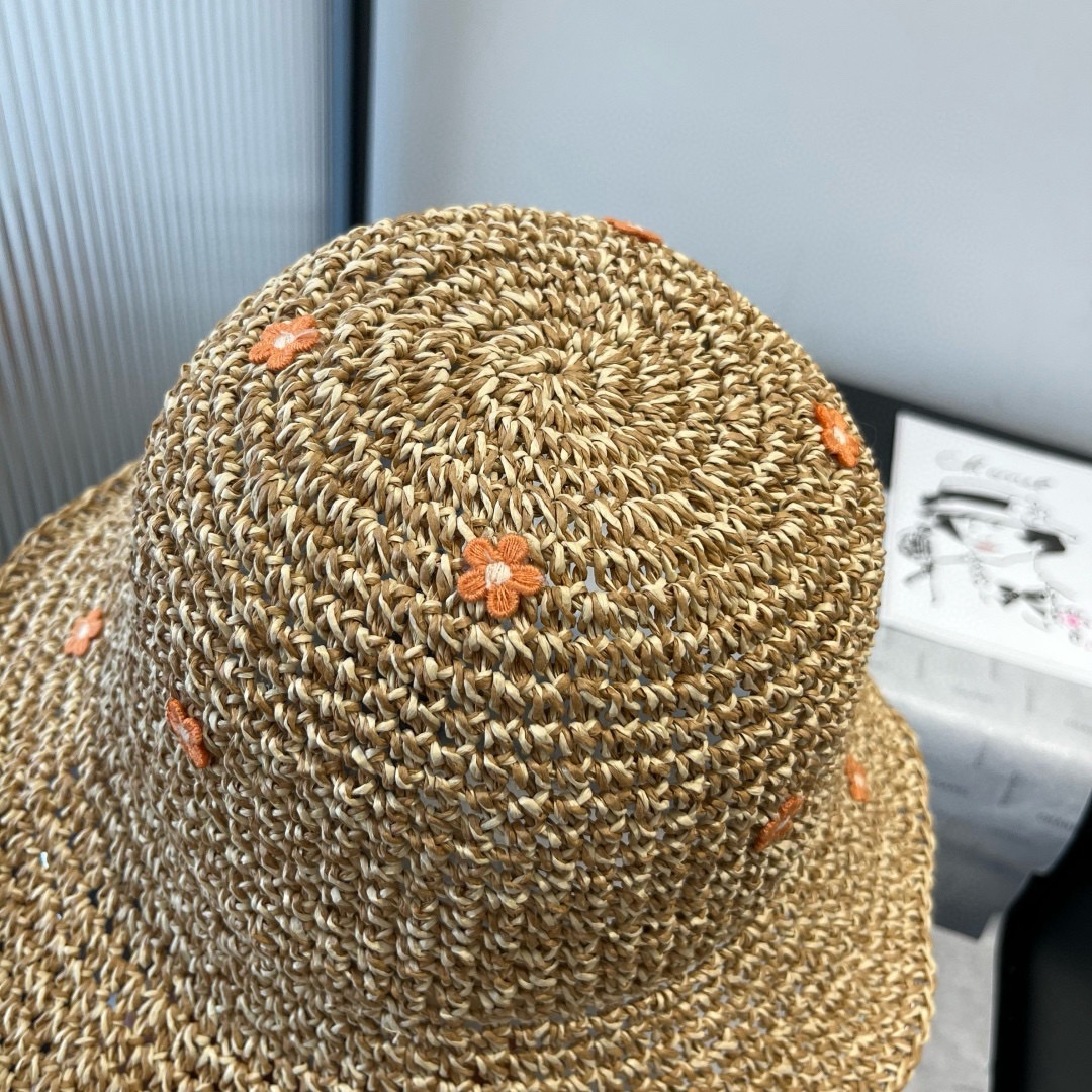 Gucci精品仿製藤編花朵帽 女款可愛漁夫帽造型 夏季休閒風格|超A仿原單精品圖片 9 Gucci精品仿製藤編花朵帽 女款可愛漁夫帽造型 夏季休閒風格|歐美奢侈品精品推薦