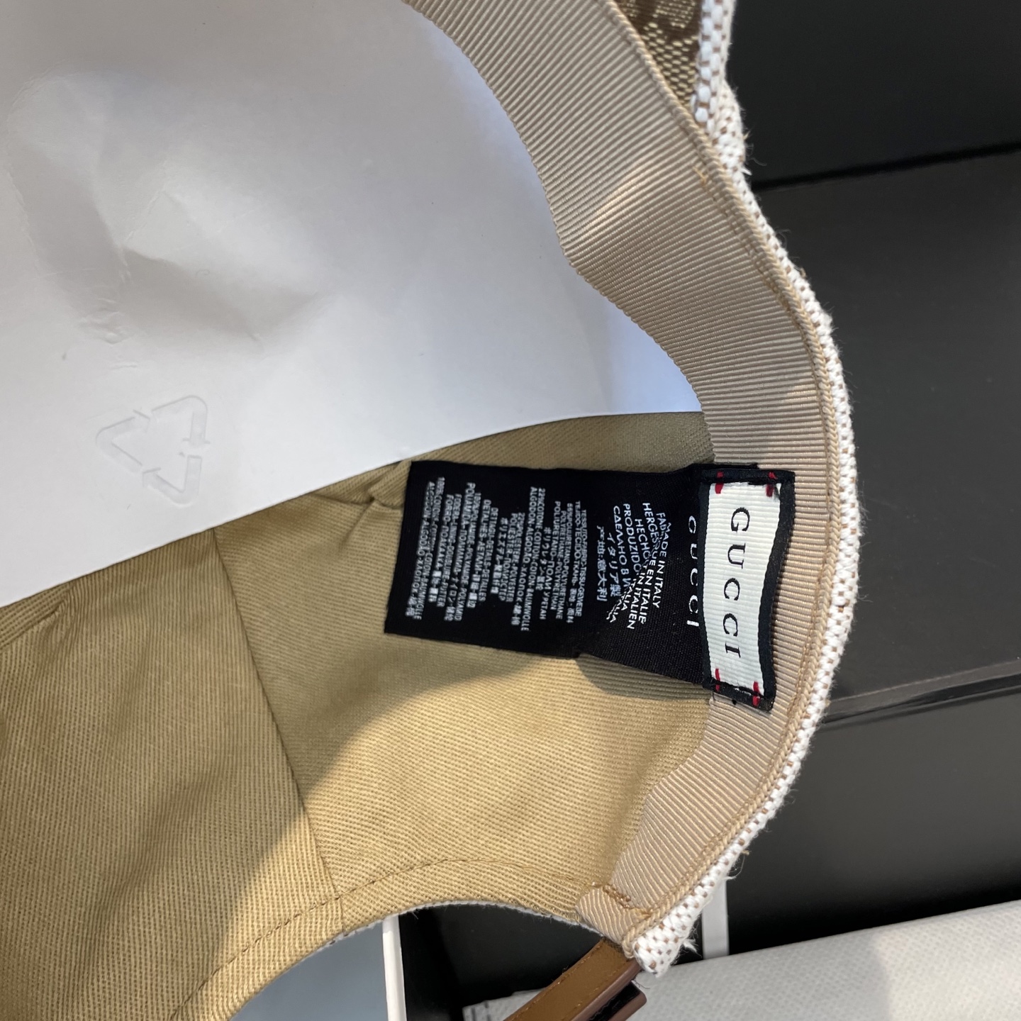 Gucci精品仿製棒球帽 男女款米白經典字樣帽款 夏日百搭首選|超A仿原單精品圖片 9 Gucci精品仿製棒球帽 男女款米白經典字樣帽款 夏日百搭首選|歐美奢侈品精品推薦