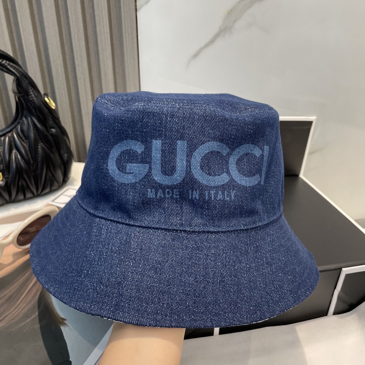 GucciA貨牛仔漁夫帽 男女款黑灰藍三色 經典Logo帽緣設計款｜歐美奢侈品精品推薦