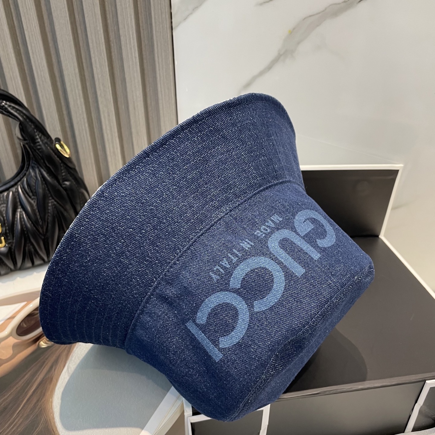 GucciA貨牛仔漁夫帽 男女款黑灰藍三色 經典Logo帽緣設計款｜歐美奢侈品精品推薦