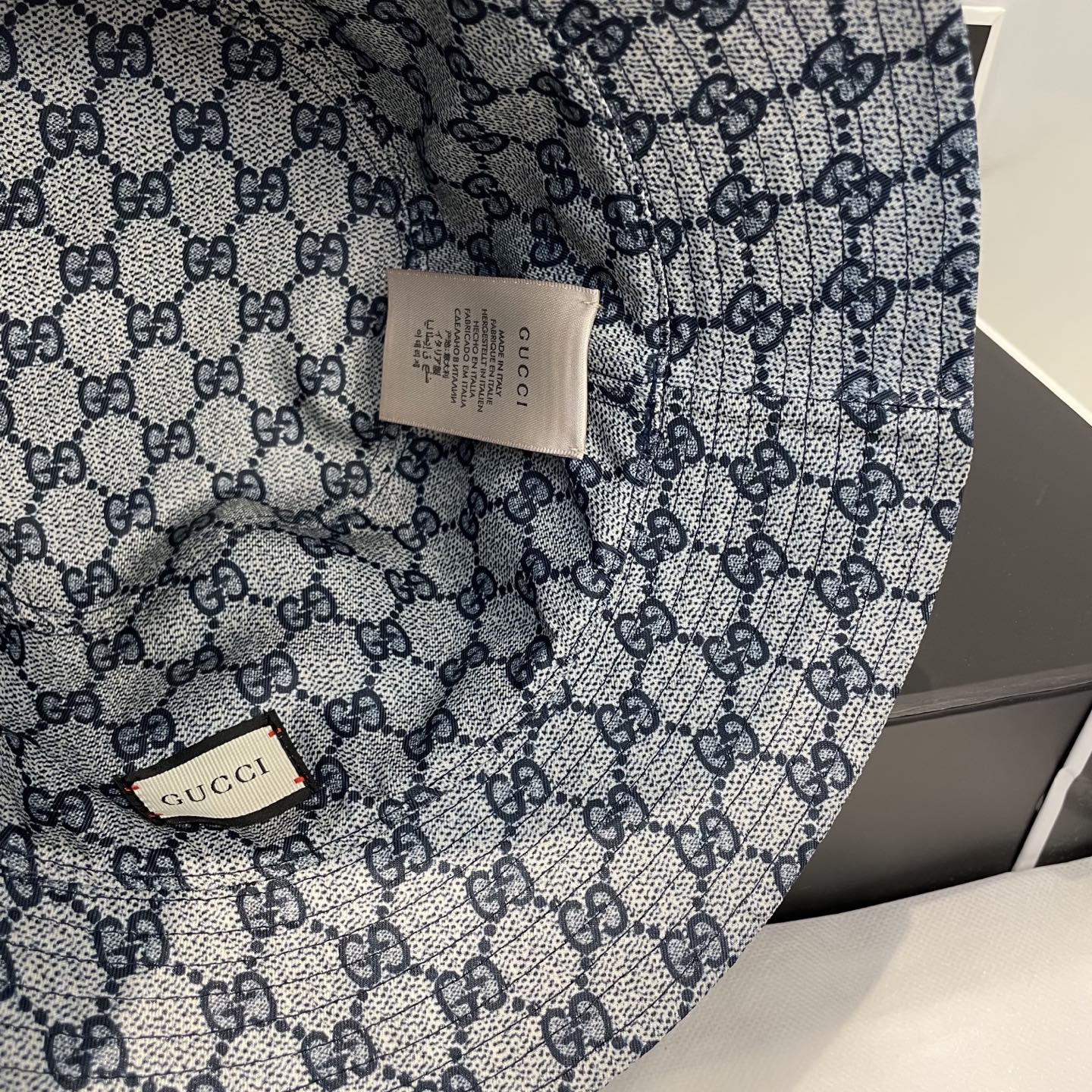 GucciA貨牛仔漁夫帽 男女款黑灰藍三色 經典Logo帽緣設計款｜歐美奢侈品精品推薦