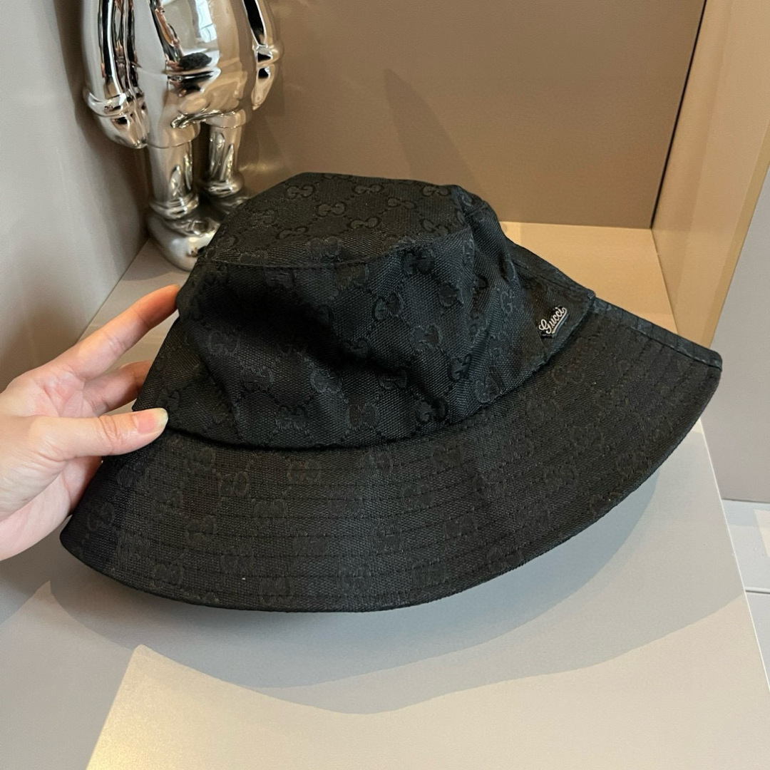Gucci 一比一黑色GG壓紋漁夫帽 男士休閒潮流定番款|超A仿原單精品圖片 11 Gucci 一比一黑色GG壓紋漁夫帽 男士休閒潮流定番款|歐美奢侈品精品推薦