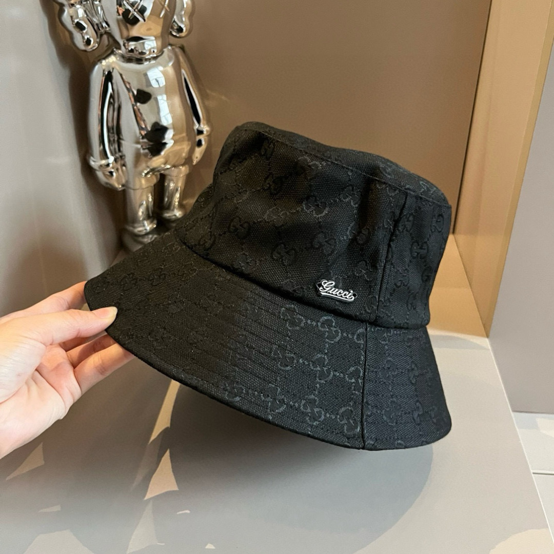 Gucci 一比一黑色GG壓紋漁夫帽 男士休閒潮流定番款|超A仿原單精品圖片 9 Gucci 一比一黑色GG壓紋漁夫帽 男士休閒潮流定番款|歐美奢侈品精品推薦