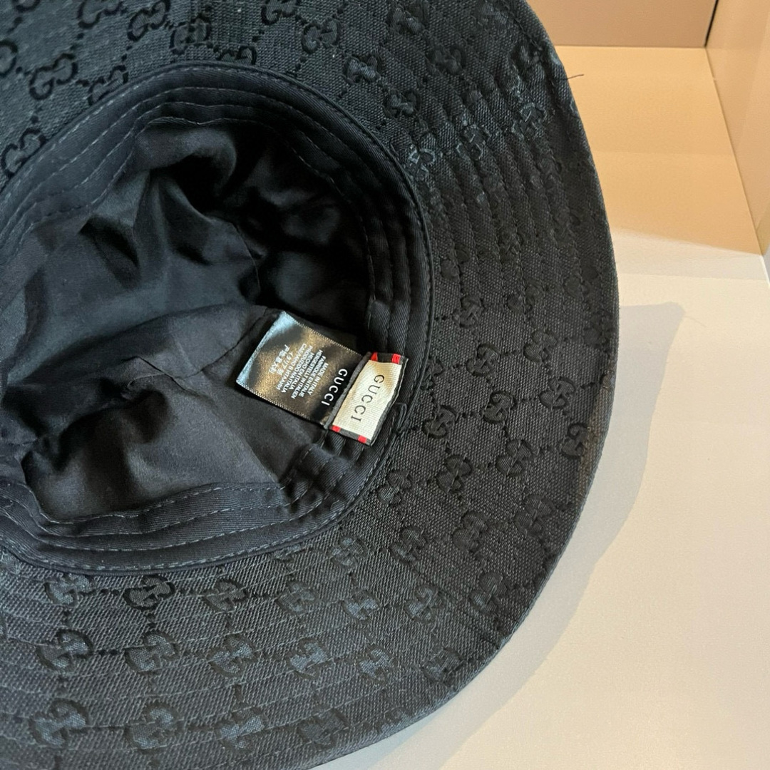 Gucci 一比一黑色GG壓紋漁夫帽 男士休閒潮流定番款|超A仿原單精品圖片 8 Gucci 一比一黑色GG壓紋漁夫帽 男士休閒潮流定番款|歐美奢侈品精品推薦