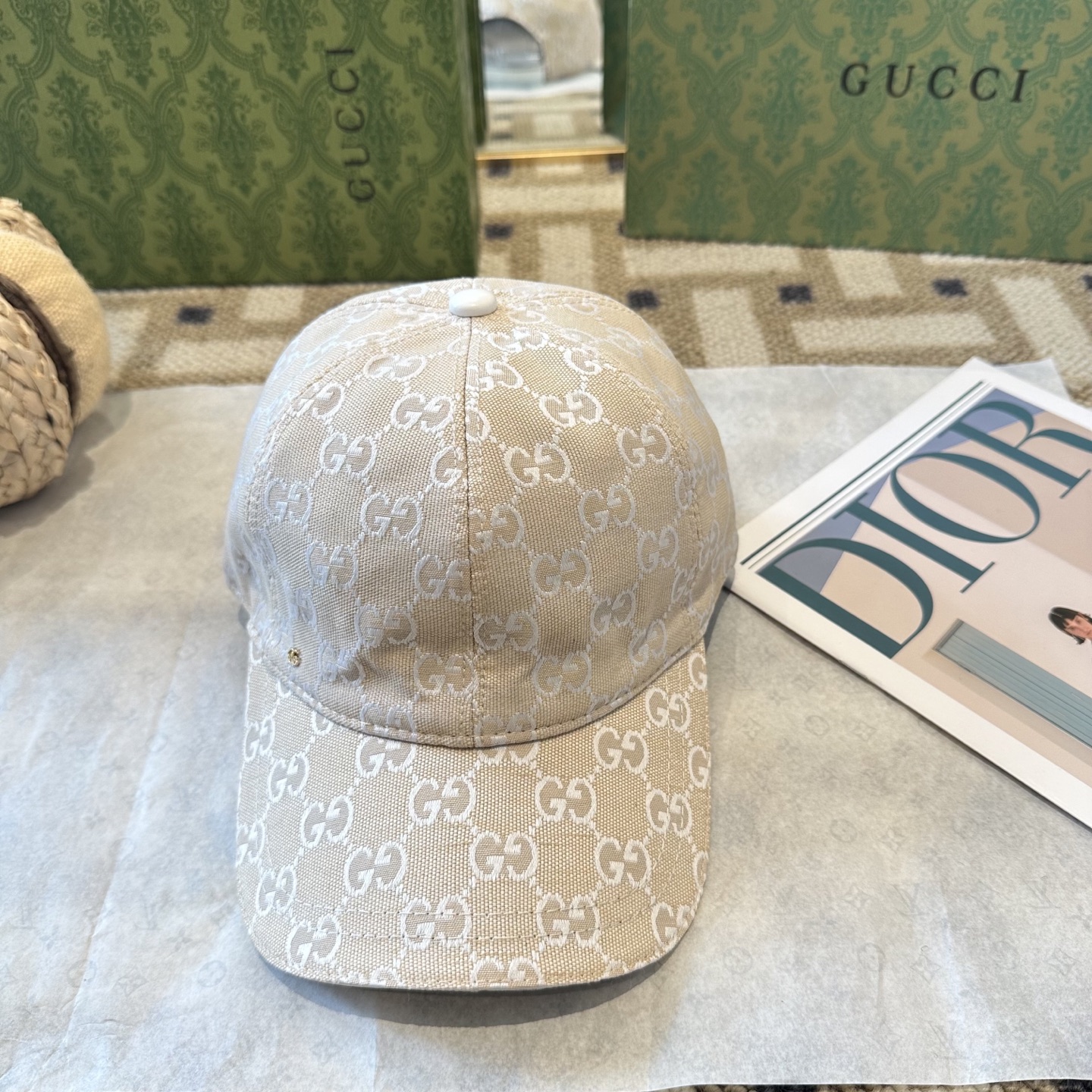 Gucci A貨 GG老花棒球帽 多色印花調節款 寬邊帽型|超A仿原單精品圖片 6 Gucci A貨 GG老花棒球帽 多色印花調節款 寬邊帽型|歐美奢侈品精品推薦