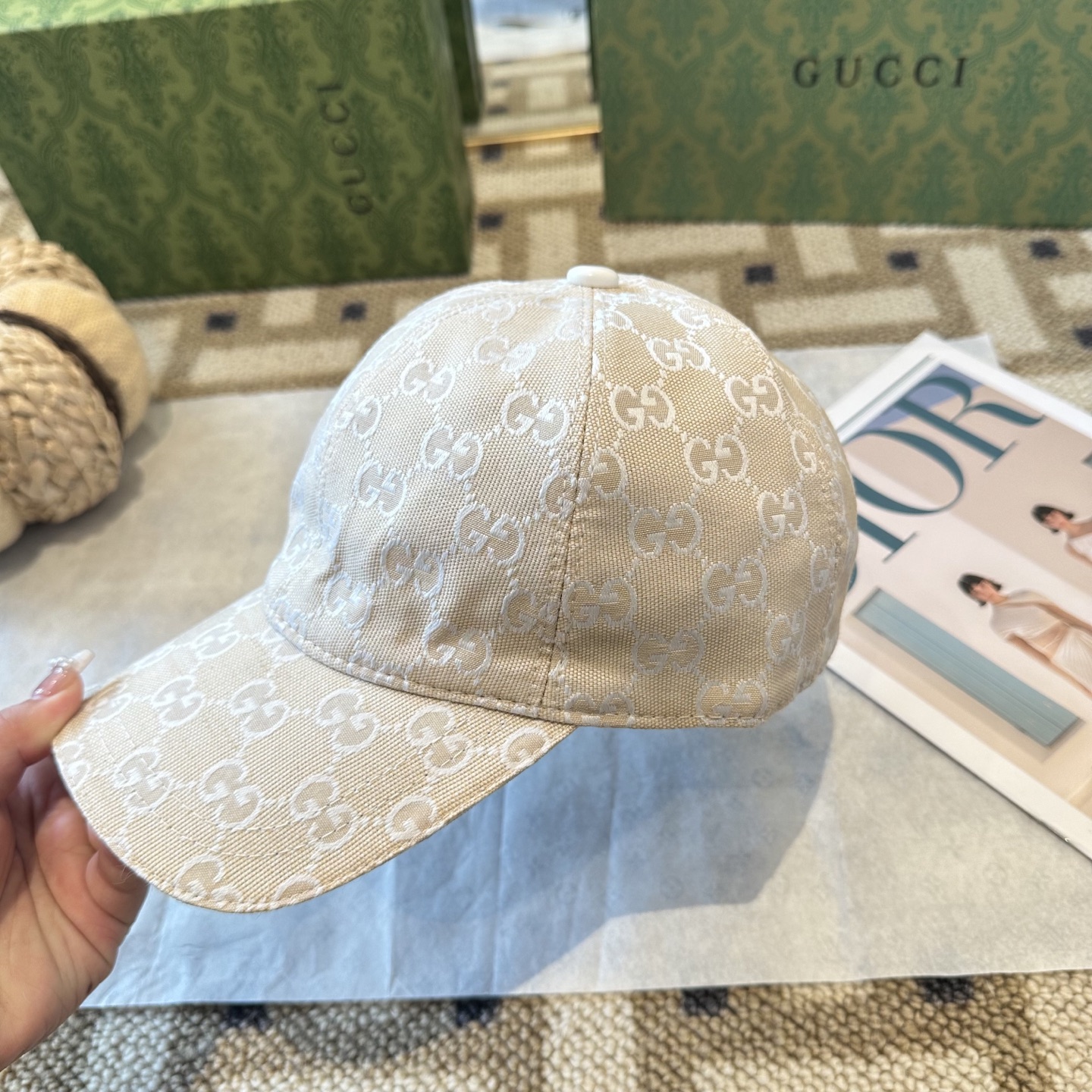 Gucci A貨 GG老花棒球帽 多色印花調節款 寬邊帽型|超A仿原單精品圖片 10 Gucci A貨 GG老花棒球帽 多色印花調節款 寬邊帽型|歐美奢侈品精品推薦