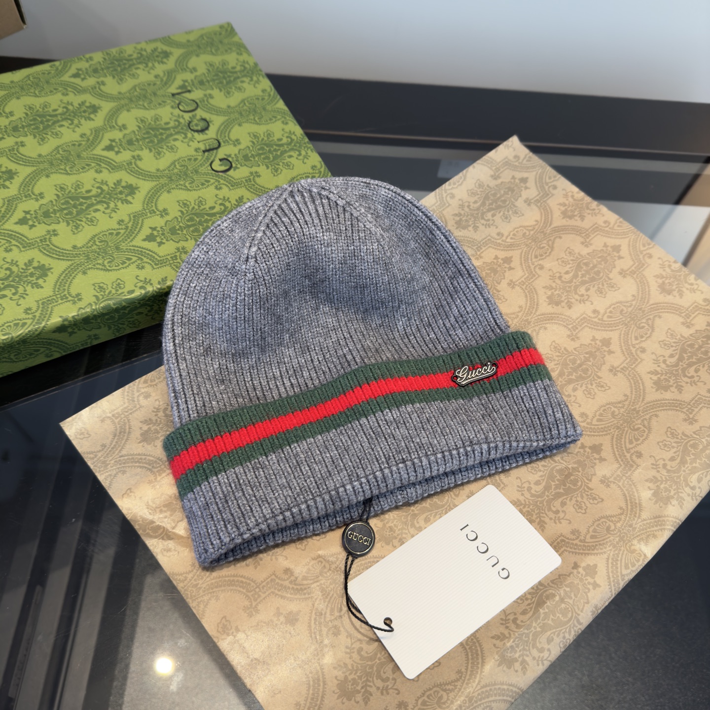 Gucci高仿針織帽 雙色條紋標誌設計 冬季百搭實穿帽款