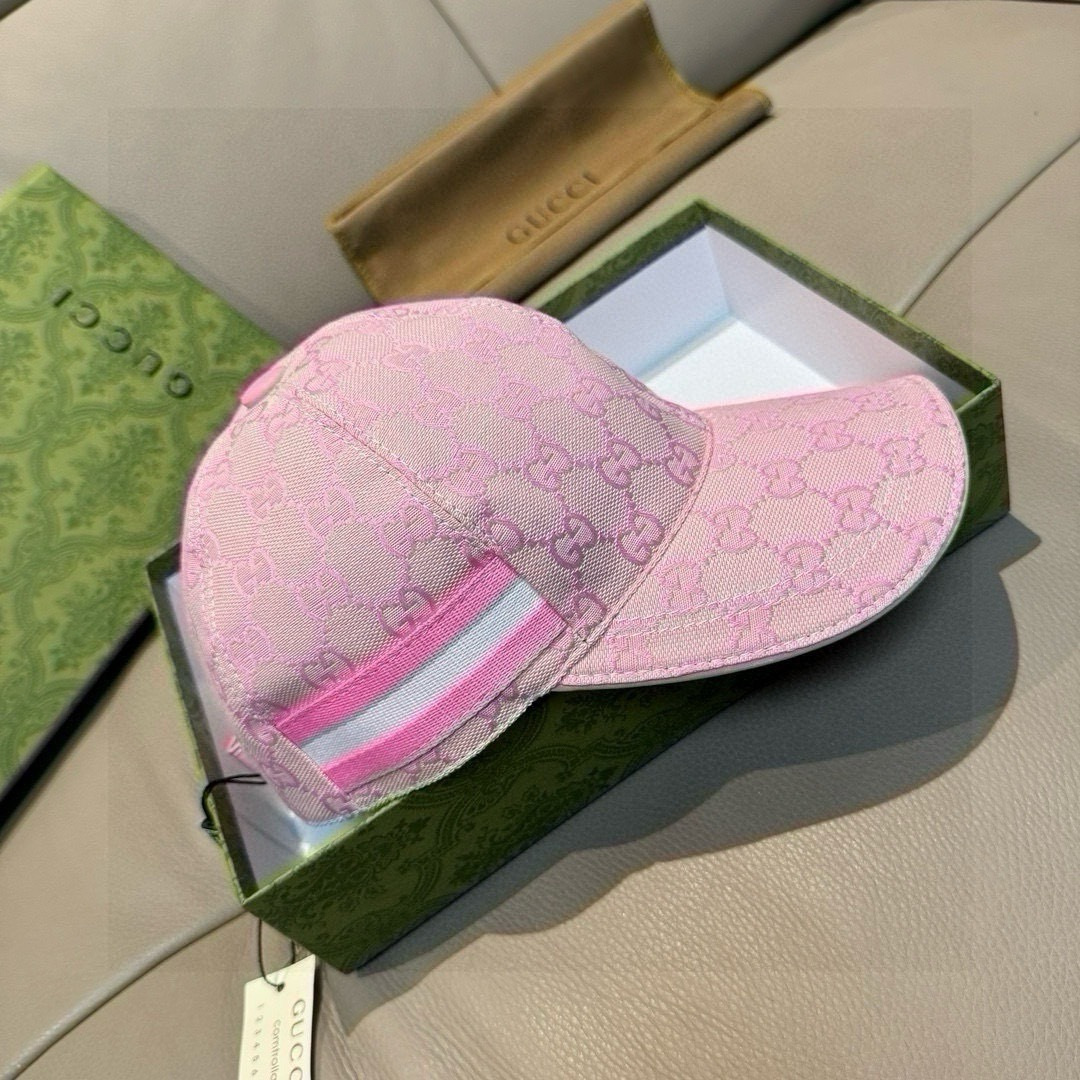 Gucci一比一粉紅棒球帽 GG老花與條紋設計 甜美青春風帽款|超A仿原單精品圖片 11 Gucci一比一粉紅棒球帽 GG老花與條紋設計 甜美青春風帽款|歐美奢侈品精品推薦