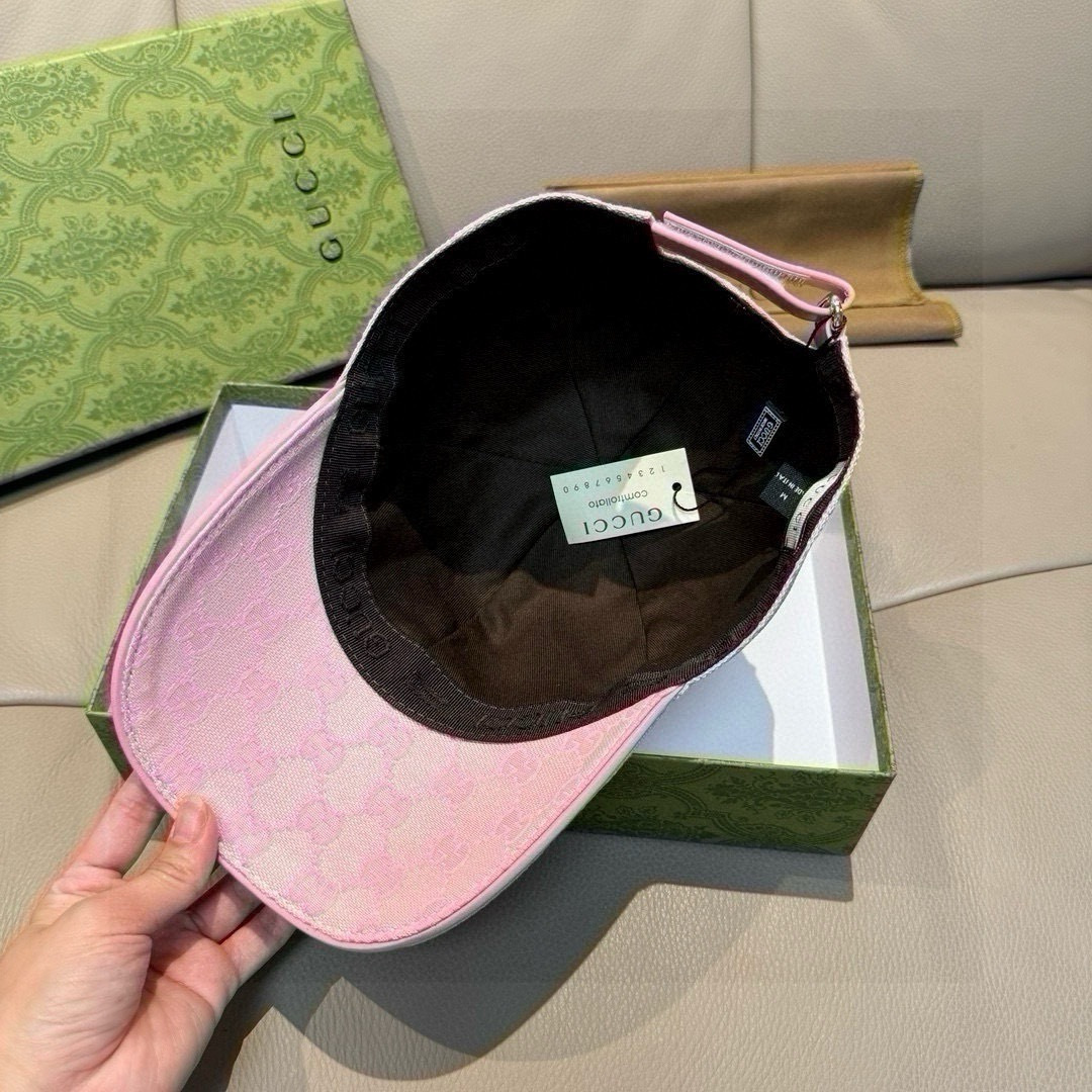 Gucci一比一粉紅棒球帽 GG老花與條紋設計 甜美青春風帽款|超A仿原單精品圖片 7 Gucci一比一粉紅棒球帽 GG老花與條紋設計 甜美青春風帽款|歐美奢侈品精品推薦