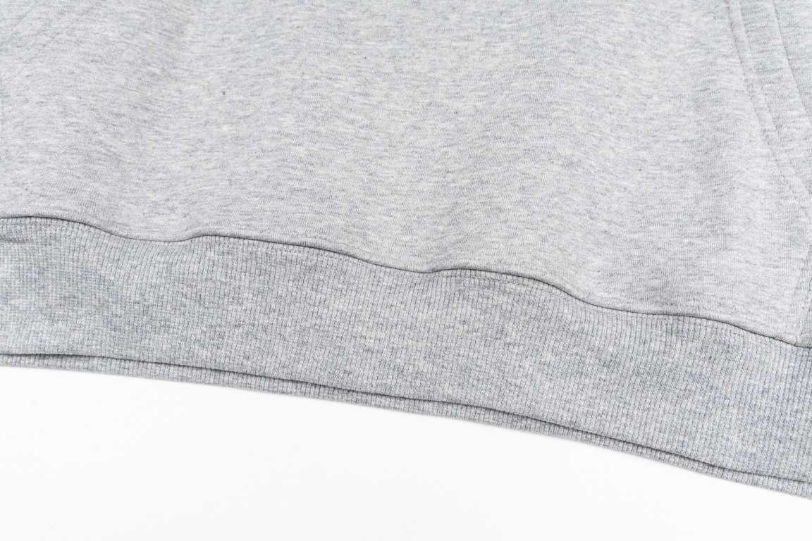 Gucci一比一男女連帽衛衣 灰色經典LOGO設計 寬鬆潮流剪裁|超A仿原單精品圖片 8 Gucci一比一男女連帽衛衣 灰色經典LOGO設計 寬鬆潮流剪裁|歐美奢侈品精品推薦