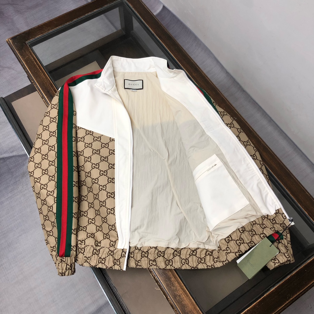 Gucci高仿老花運動風外套 男女款拼接撞色設計潮流首選|超A仿原單精品圖片 9 Gucci高仿老花運動風外套 男女款拼接撞色設計潮流首選|歐美奢侈品精品推薦