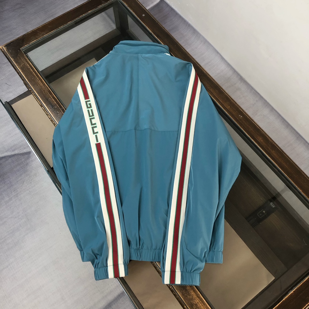 Gucci一比一藍綠條紋運動外套 立領復古風修身款|超A仿原單精品圖片 7 Gucci一比一藍綠條紋運動外套 立領復古風修身款|歐美奢侈品精品推薦