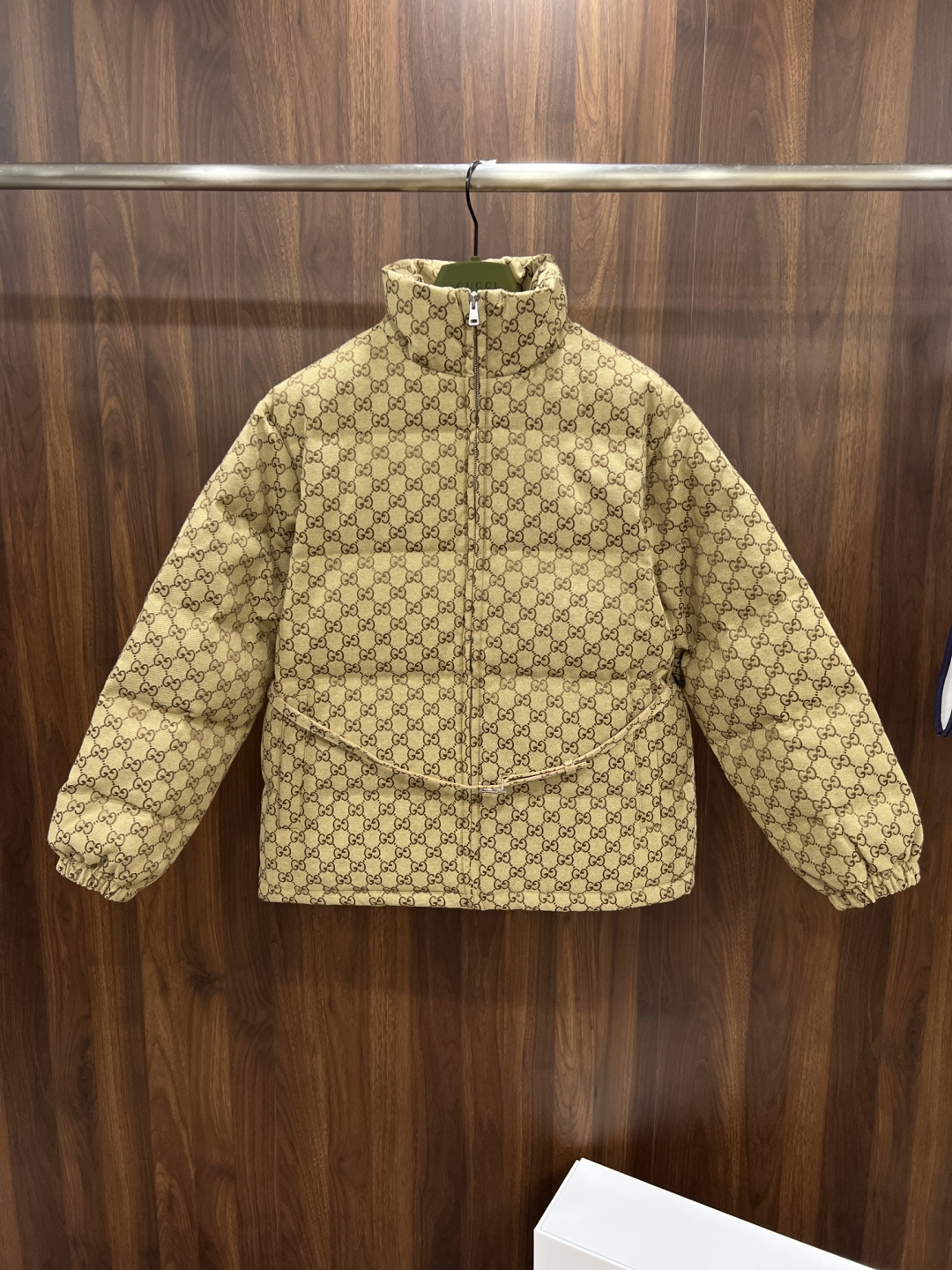 Gucci高仿男士老花羽絨外套 滿版經典GG耐看實搭