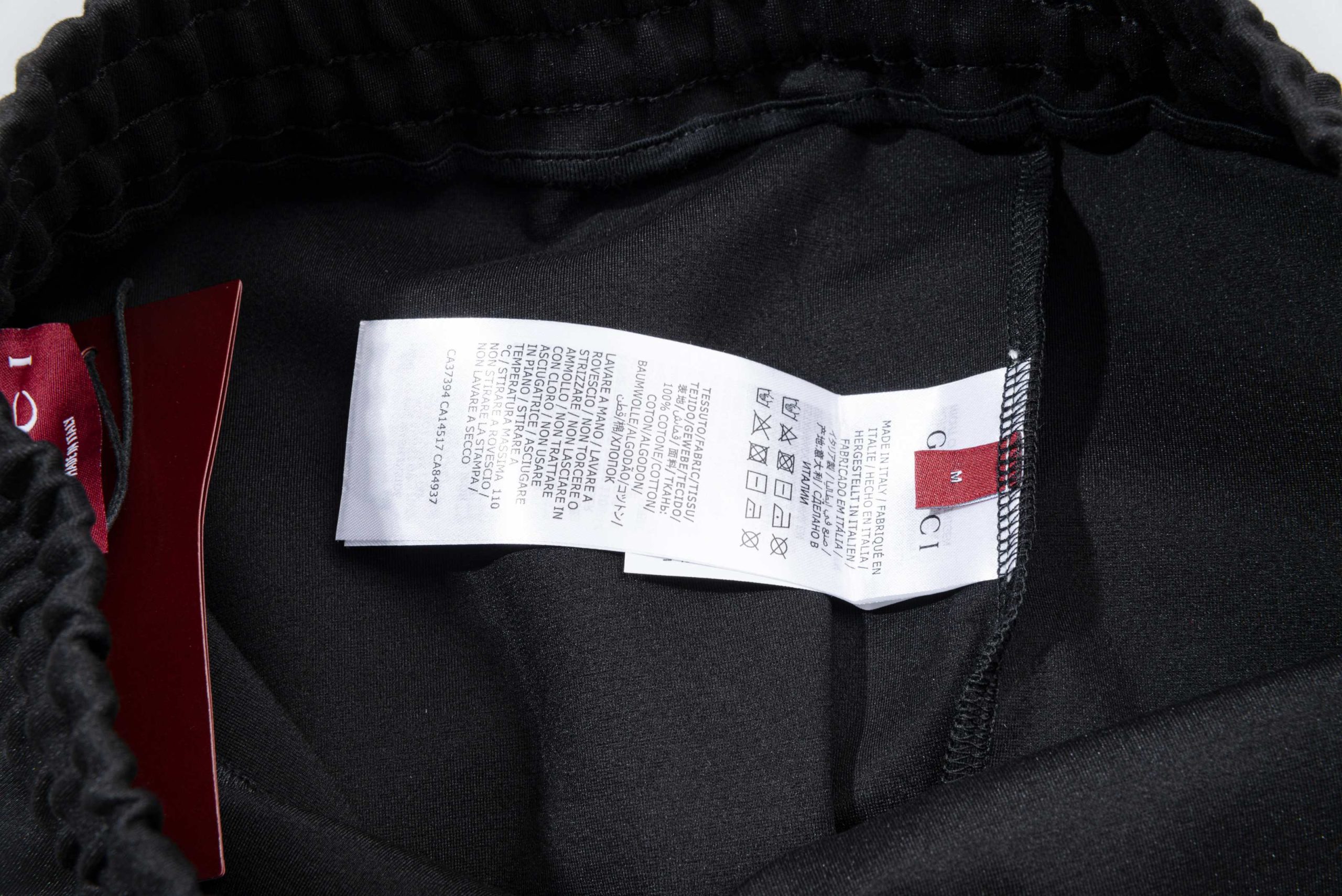 Gucci一比一黑色長褲男款雙側袋綠紅條拼色設計|超A仿原單精品圖片 17 Gucci一比一黑色長褲男款雙側袋綠紅條拼色設計|歐美奢侈品精品推薦