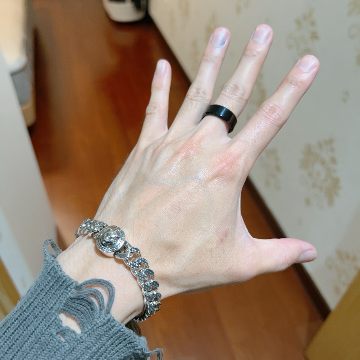 Gucci精品仿製黑色陶瓷戒指男款寬版設計低調質感首選｜歐美奢侈品精品推薦