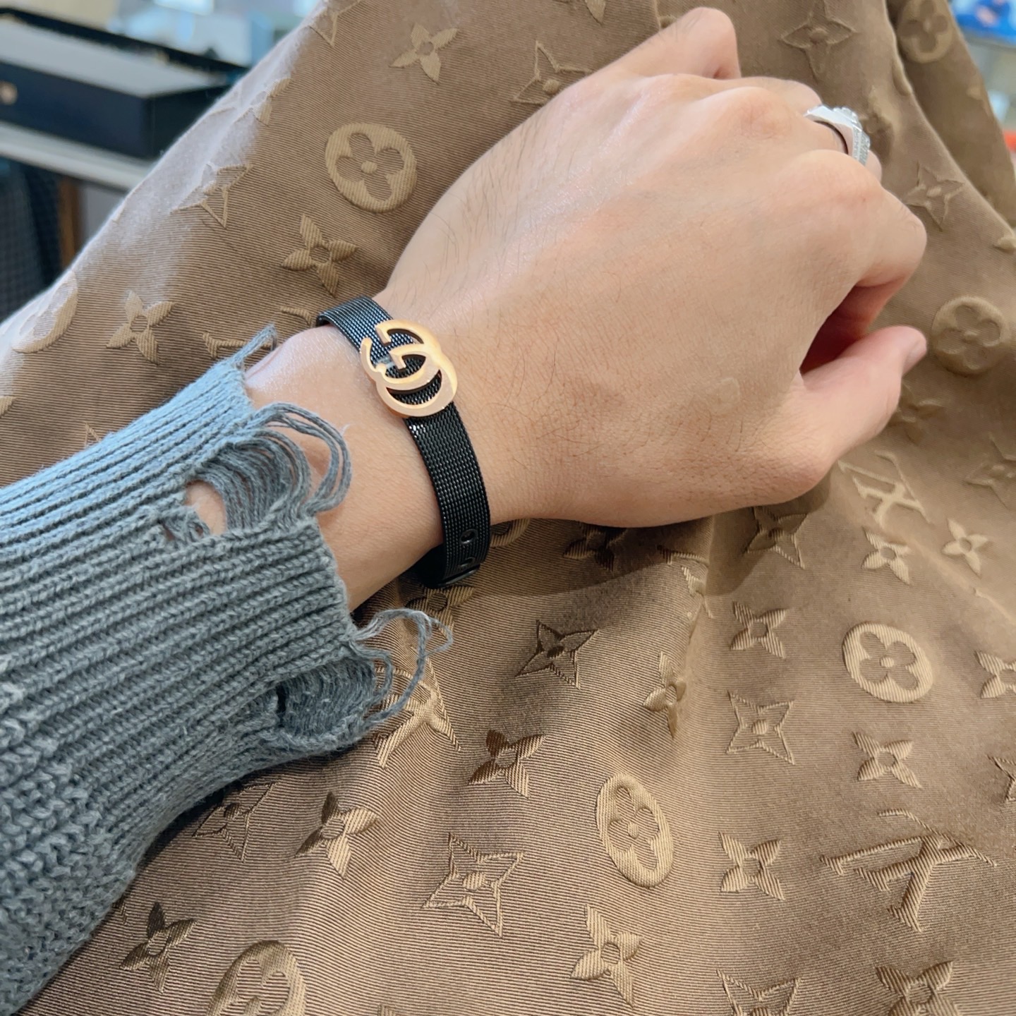 Gucci精品仿製黑色帆布手鍊男女通用雙G金屬標配飾| 7 Gucci精品仿製黑色帆布手鍊男女通用雙G金屬標配飾