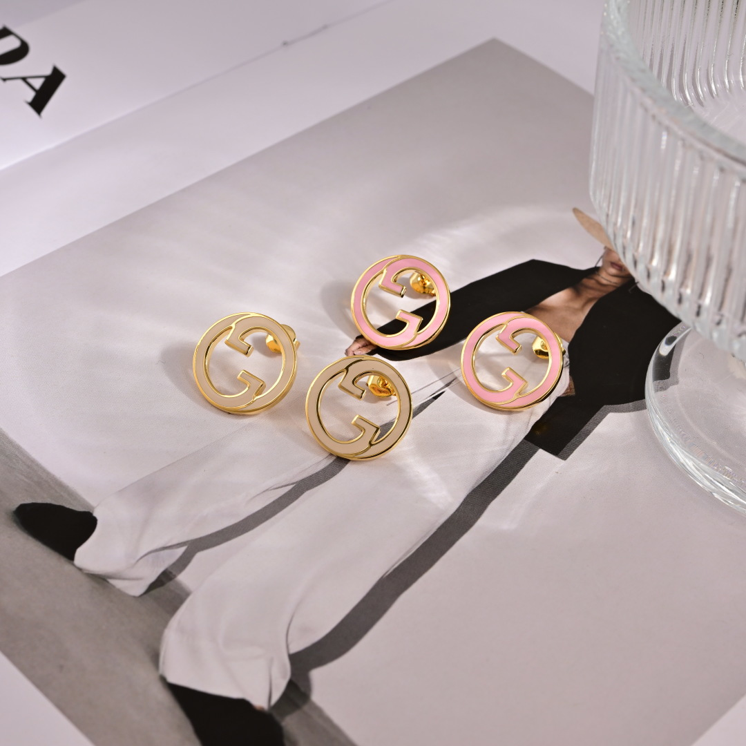 Gucci A貨圓形雙G耳環 女生百搭款式 兩色可選人氣推薦
