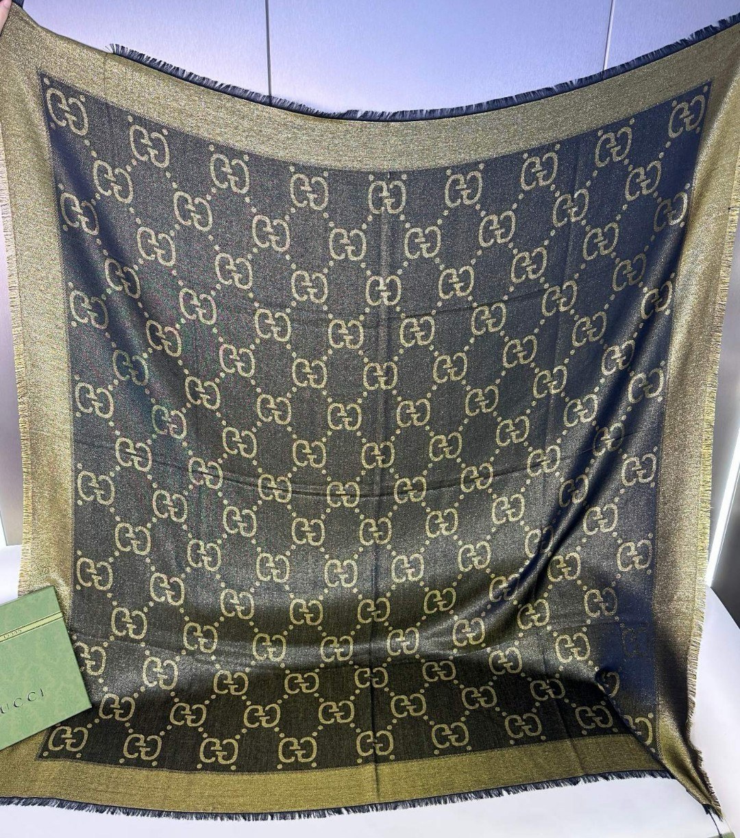 Gucci原單黑綠拼色GG圍巾 銀蔥光感設計 街頭風格限定款| 11 Gucci原單黑綠拼色GG圍巾 銀蔥光感設計 街頭風格限定款