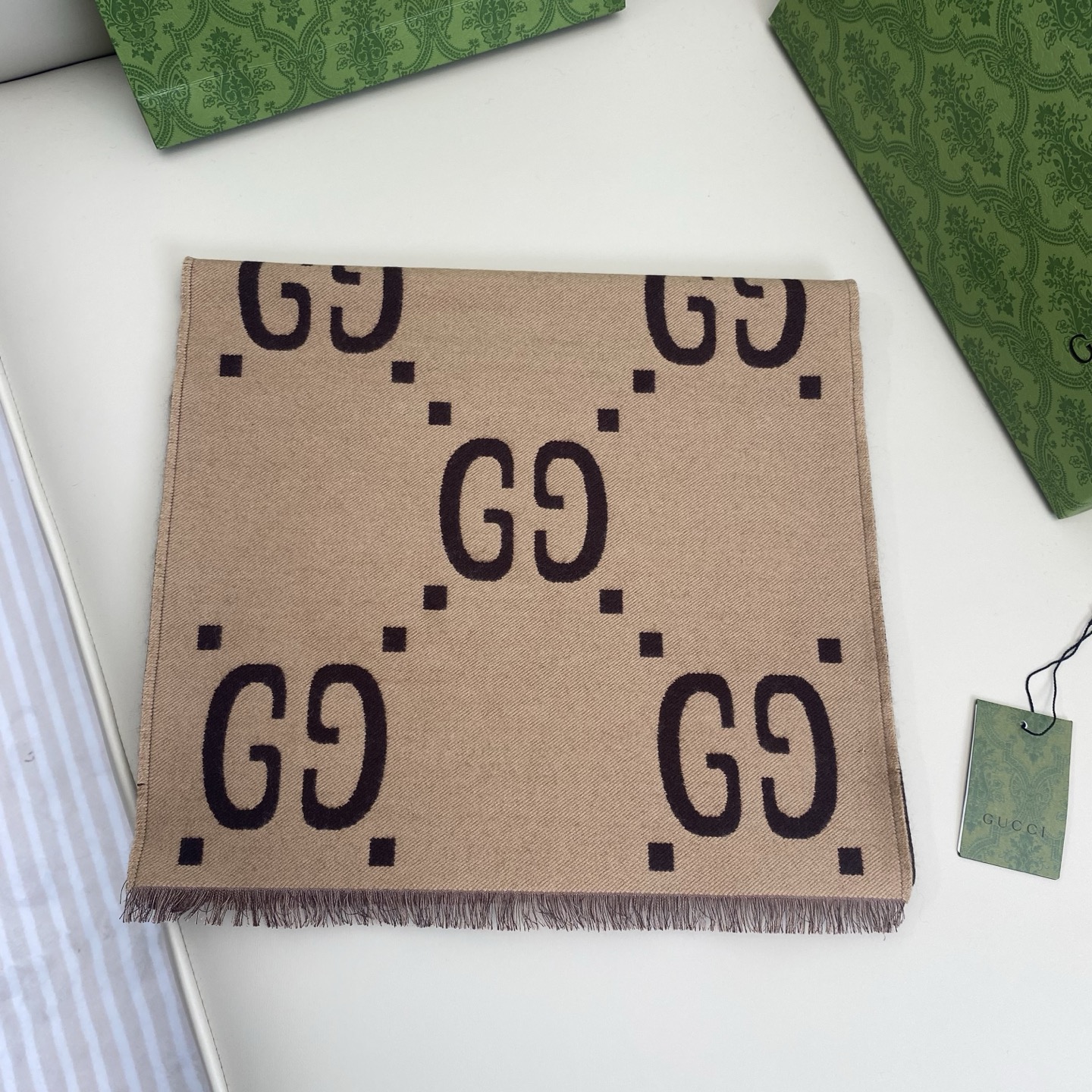 Gucci一比一丹寧藍復古GG羊毛圍巾 流蘇寬版設計