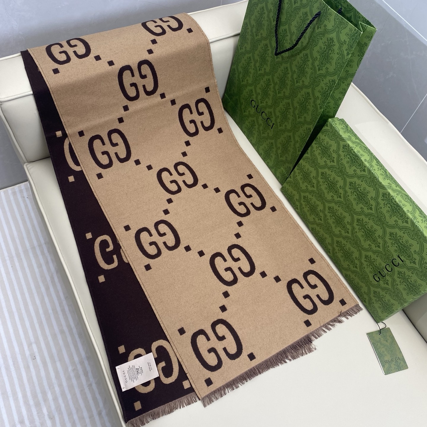 Gucci一比一丹寧藍復古GG羊毛圍巾 流蘇寬版設計｜歐美奢侈品精品推薦