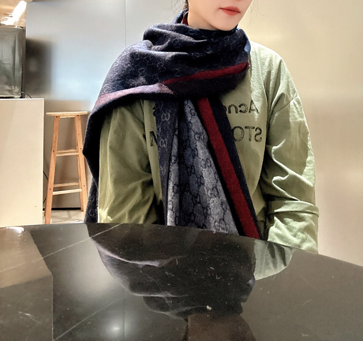 Gucci 高仿深藍紅條紋雙G圍巾 男女款復古質感保暖百搭款