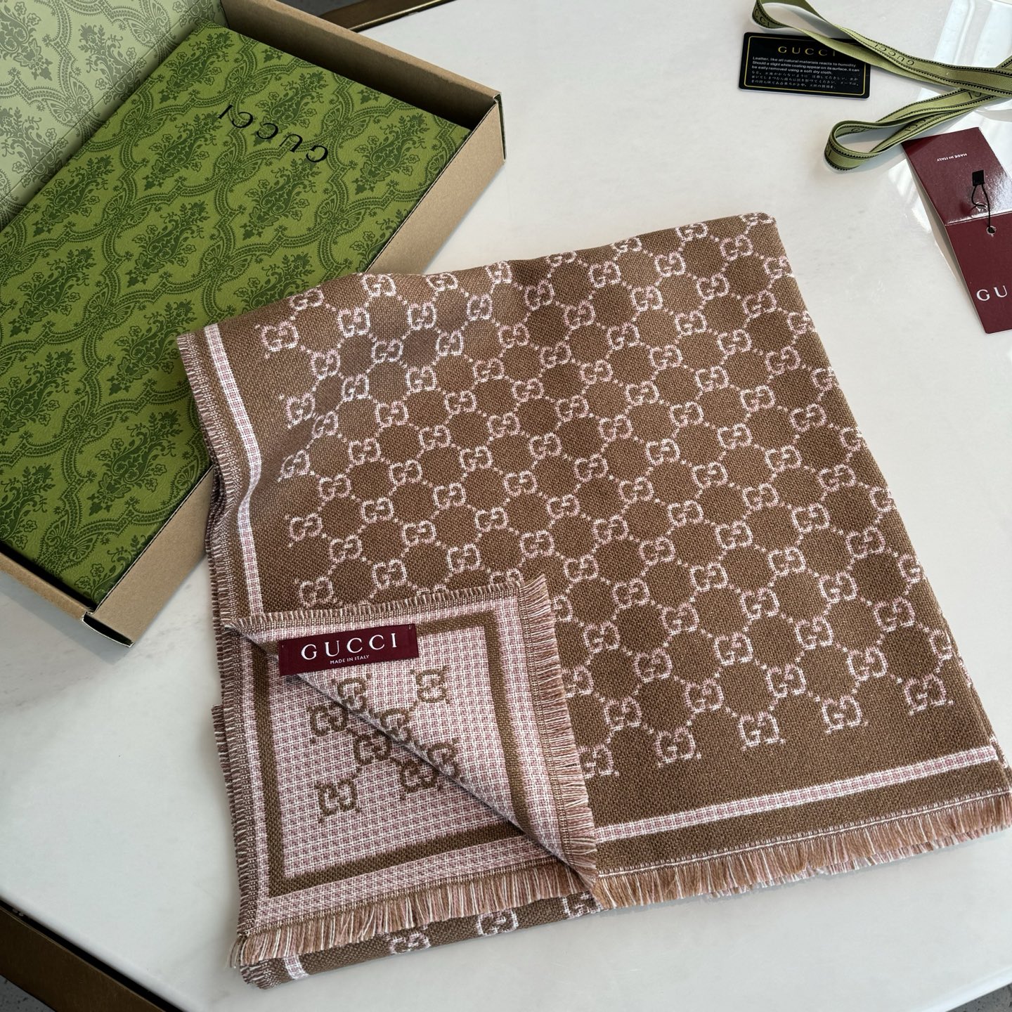 Gucci 精品仿製焦糖色雙G圍巾 女款柔和色調人氣質感款