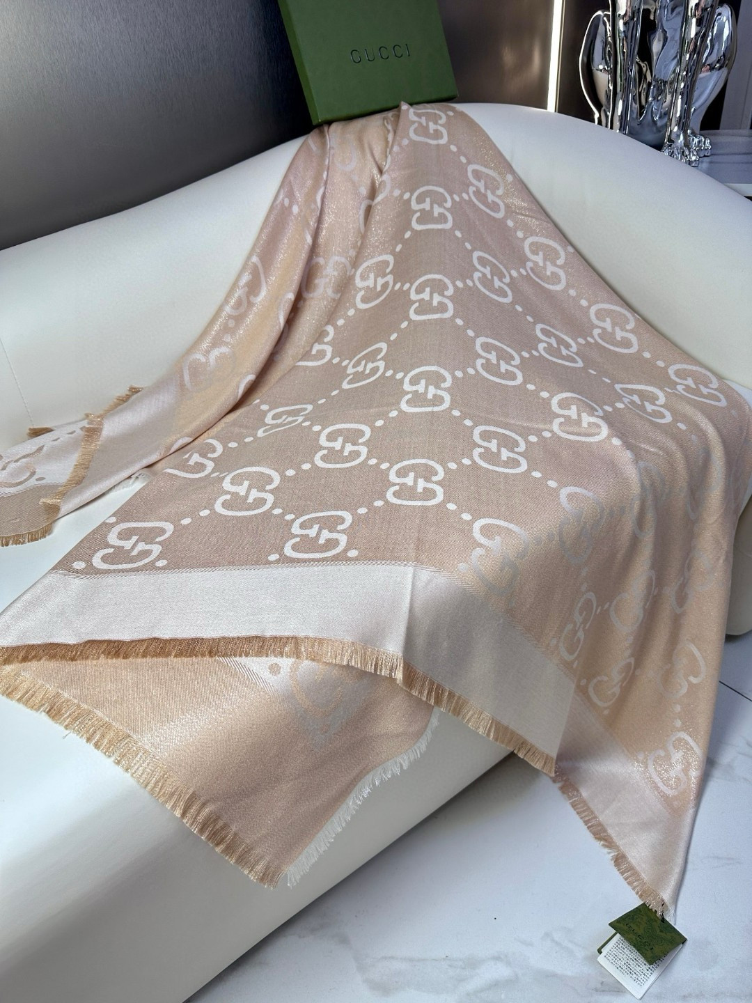 Gucci原單精品女款絲質圍巾香檳金GG緹花輕奢質感｜歐美奢侈品精品推薦