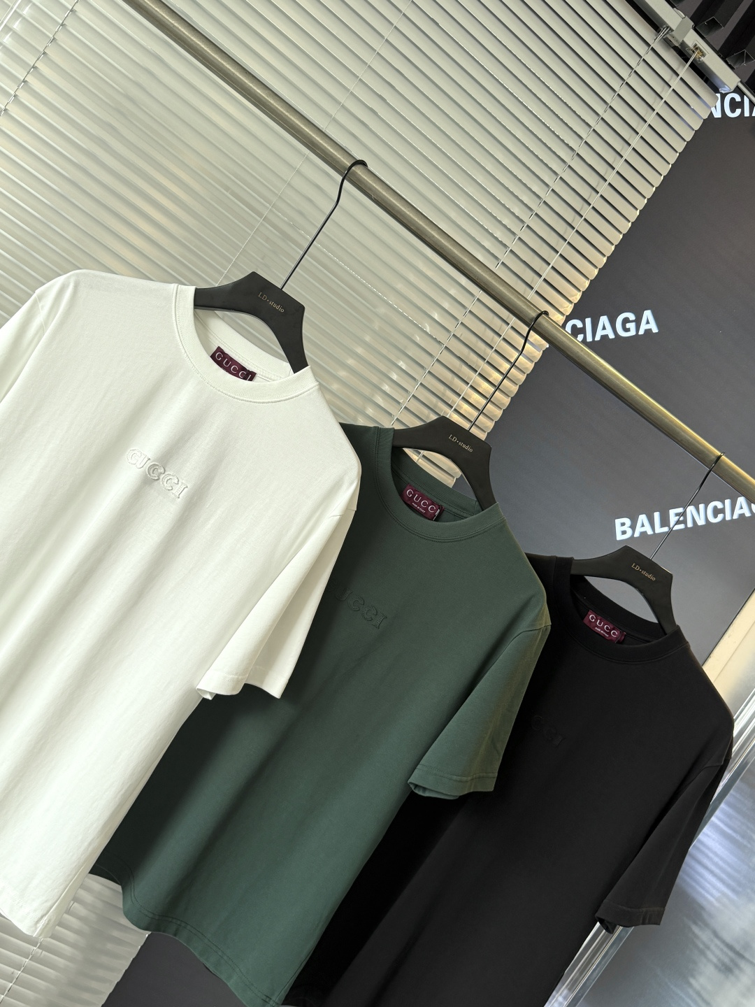 Gucci高仿短袖T恤男款基本Logo素色三色可選| 14 Gucci高仿短袖T恤男款基本Logo素色三色可選
