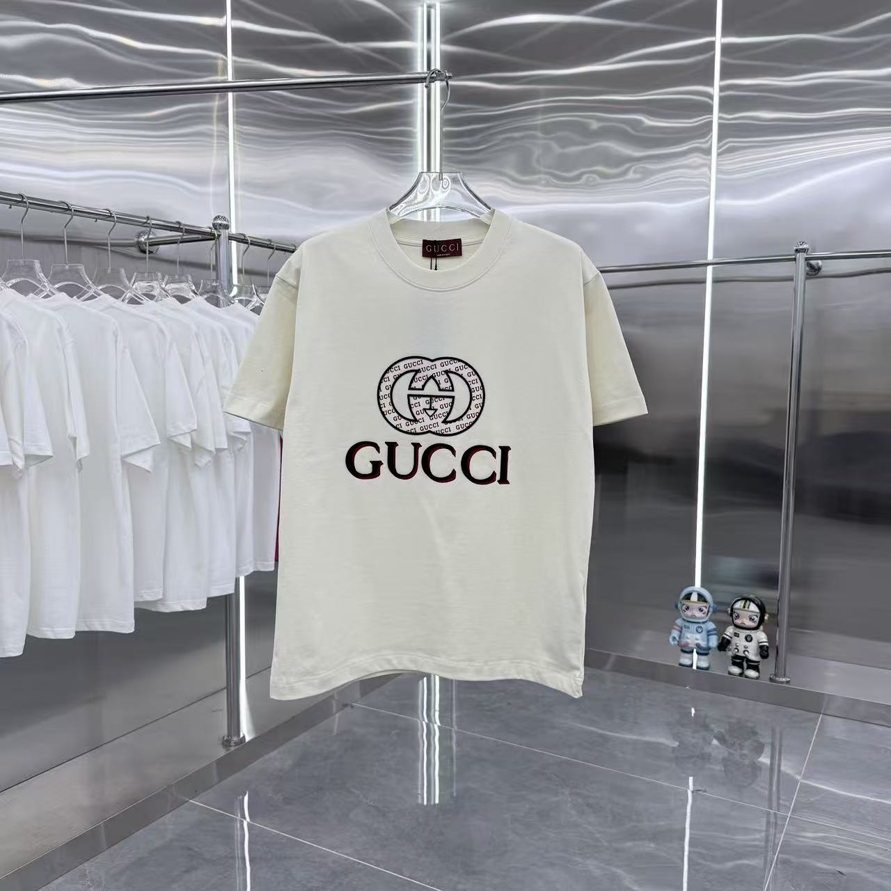 GucciA貨白色短袖T恤男款 Logo印花清爽百搭款