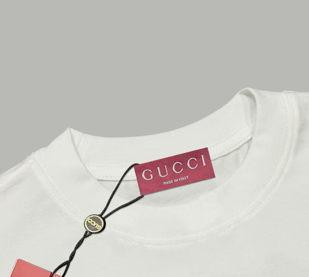 Gucci一比一男士短袖 白色星星插畫T恤輕鬆休閒風格| 13 Gucci一比一男士短袖 白色星星插畫T恤輕鬆休閒風格