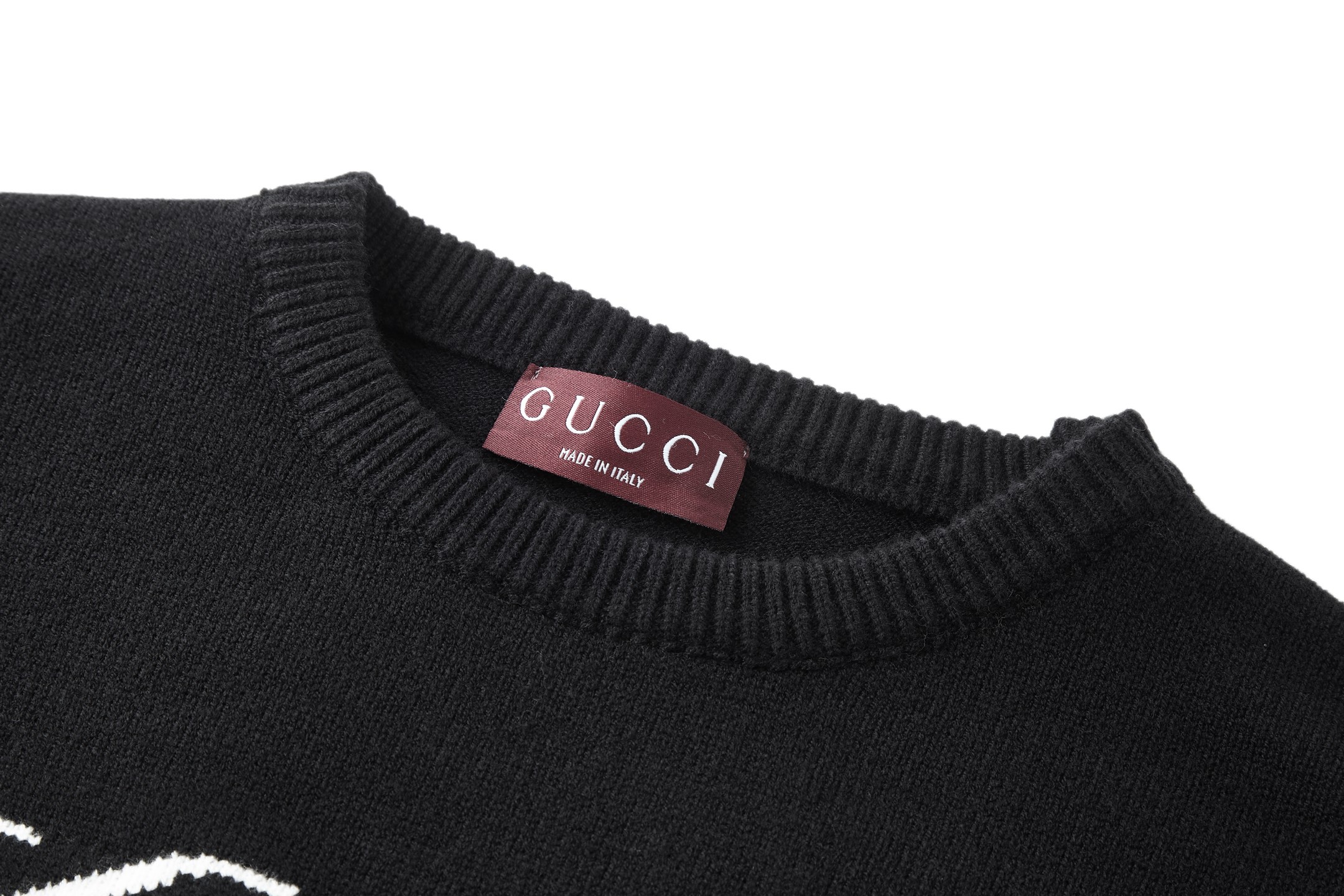 Gucci原單男款黑色針織毛衣 正面Logo字樣簡約設計百搭款式｜歐美奢侈品精品推薦