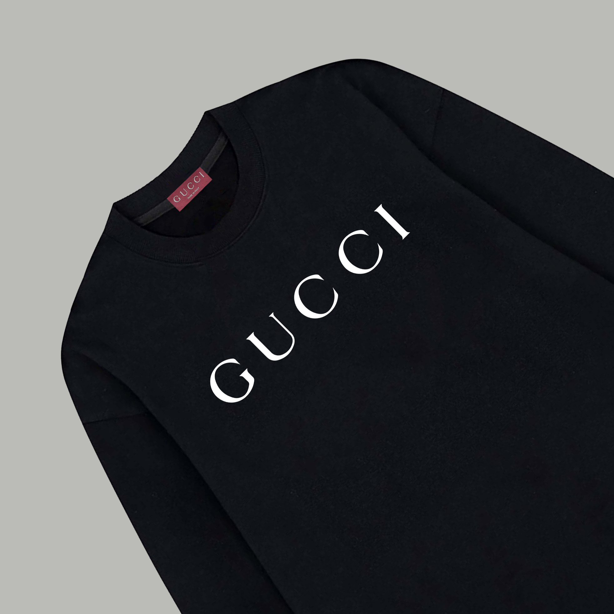 Gucci高仿男款黑色長袖T恤 字母印花簡約設計 實搭有型單品| 12 Gucci高仿男款黑色長袖T恤 字母印花簡約設計 實搭有型單品