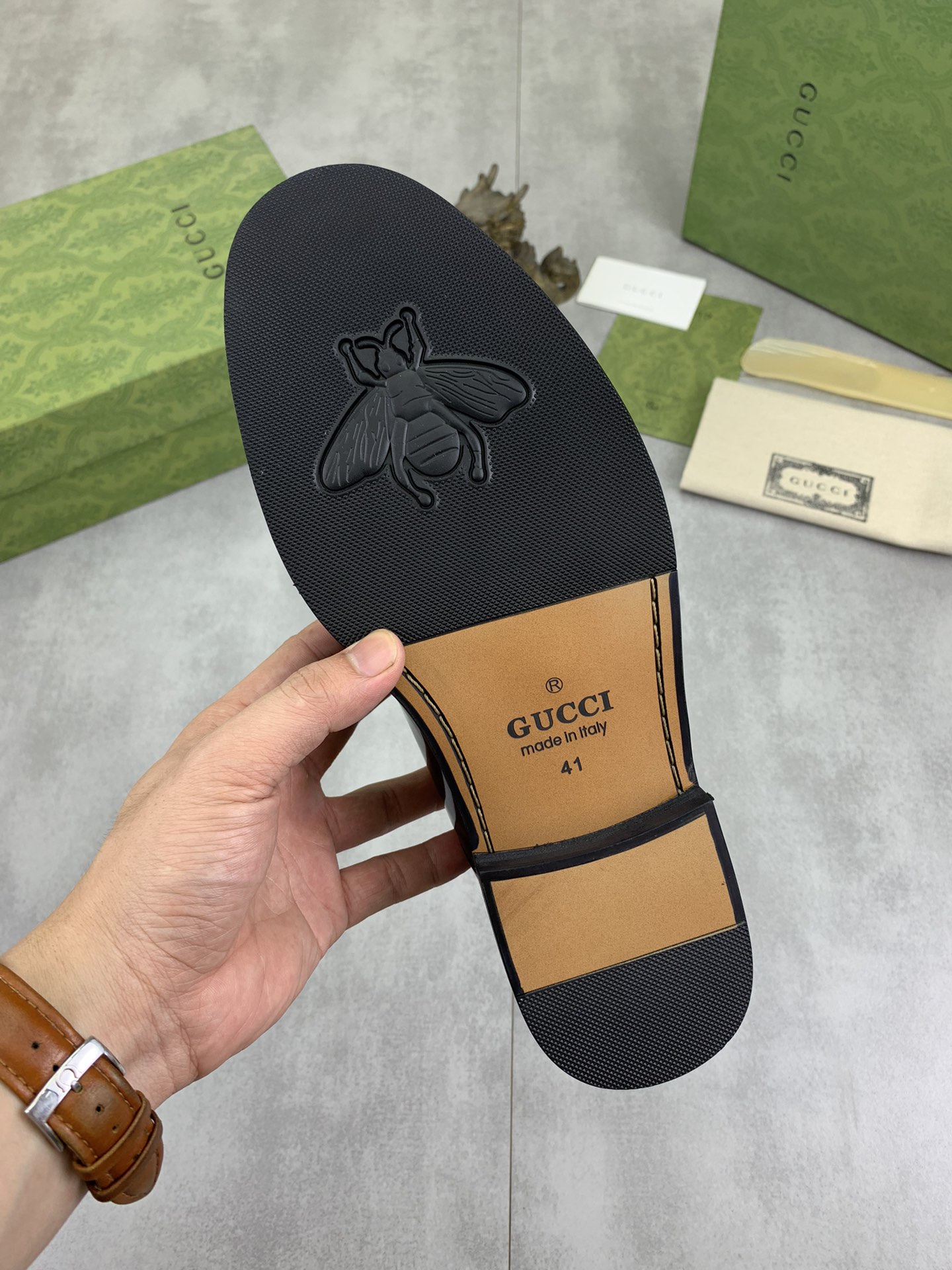 Gucci高仿男士酒紅皮鞋亮面工藝復古紳士風|超A仿原單精品圖片 15 Gucci高仿男士酒紅皮鞋亮面工藝復古紳士風|歐美奢侈品精品推薦