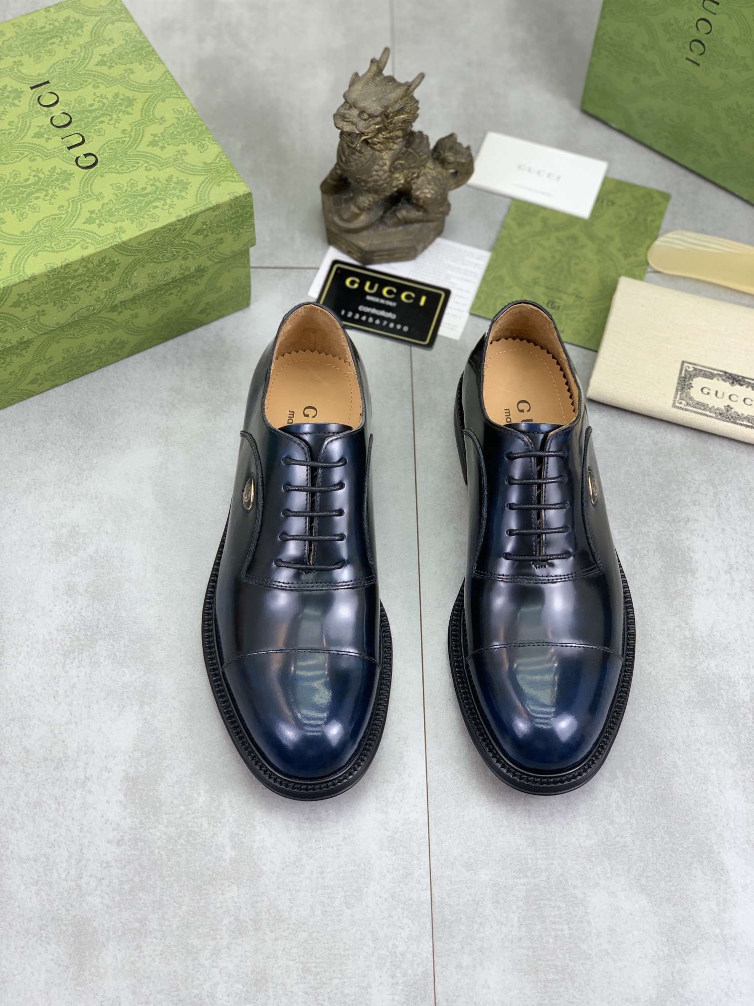 Gucci高仿男士寶藍皮鞋亮面低調奢華日常可穿|超A仿原單精品圖片 14 Gucci高仿男士寶藍皮鞋亮面低調奢華日常可穿|歐美奢侈品精品推薦