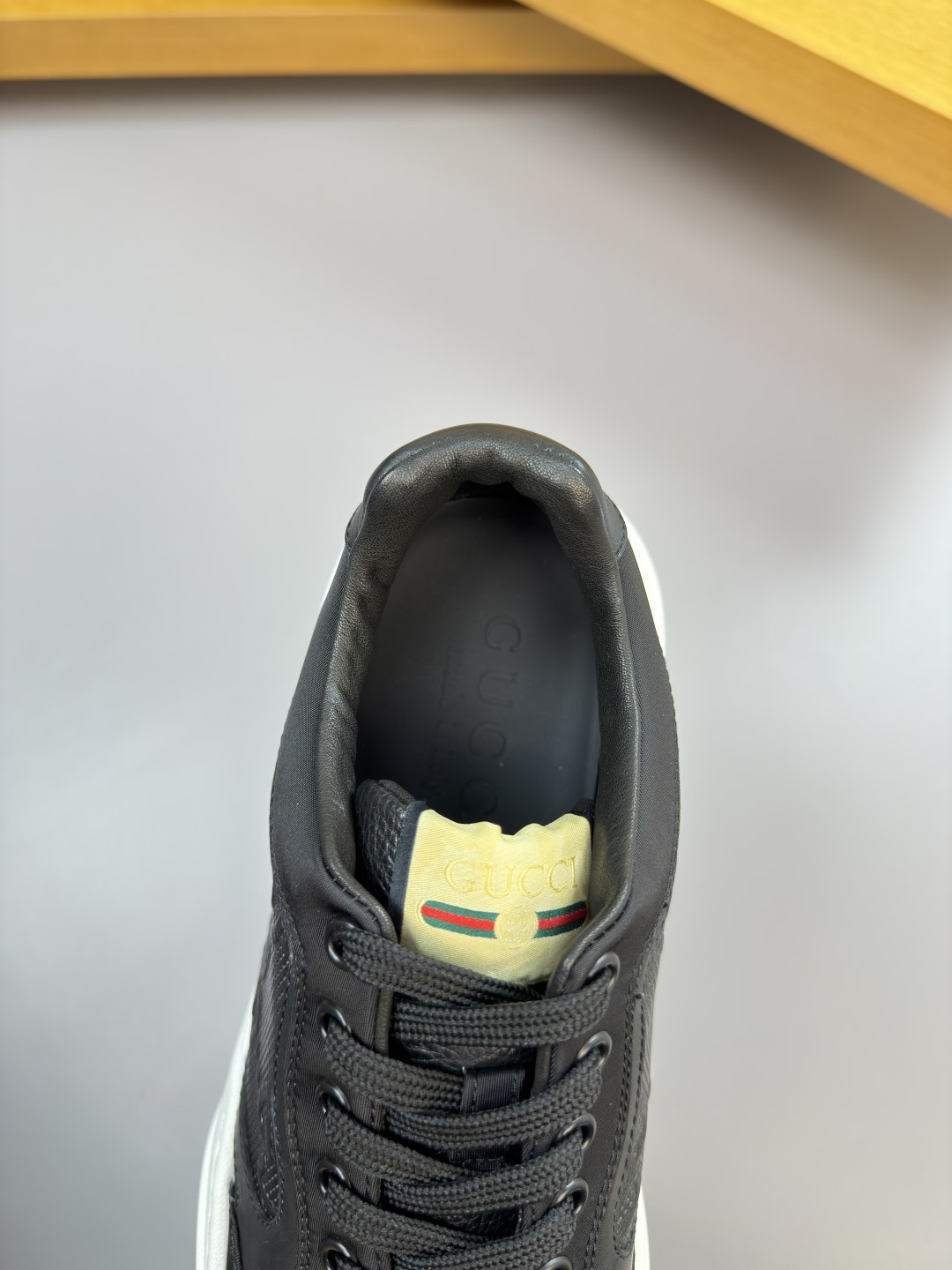 Gucci 高仿運動鞋男 黑色厚底款 低調精品日常款|超A仿原單精品圖片 9 Gucci 高仿運動鞋男 黑色厚底款 低調精品日常款|歐美奢侈品精品推薦